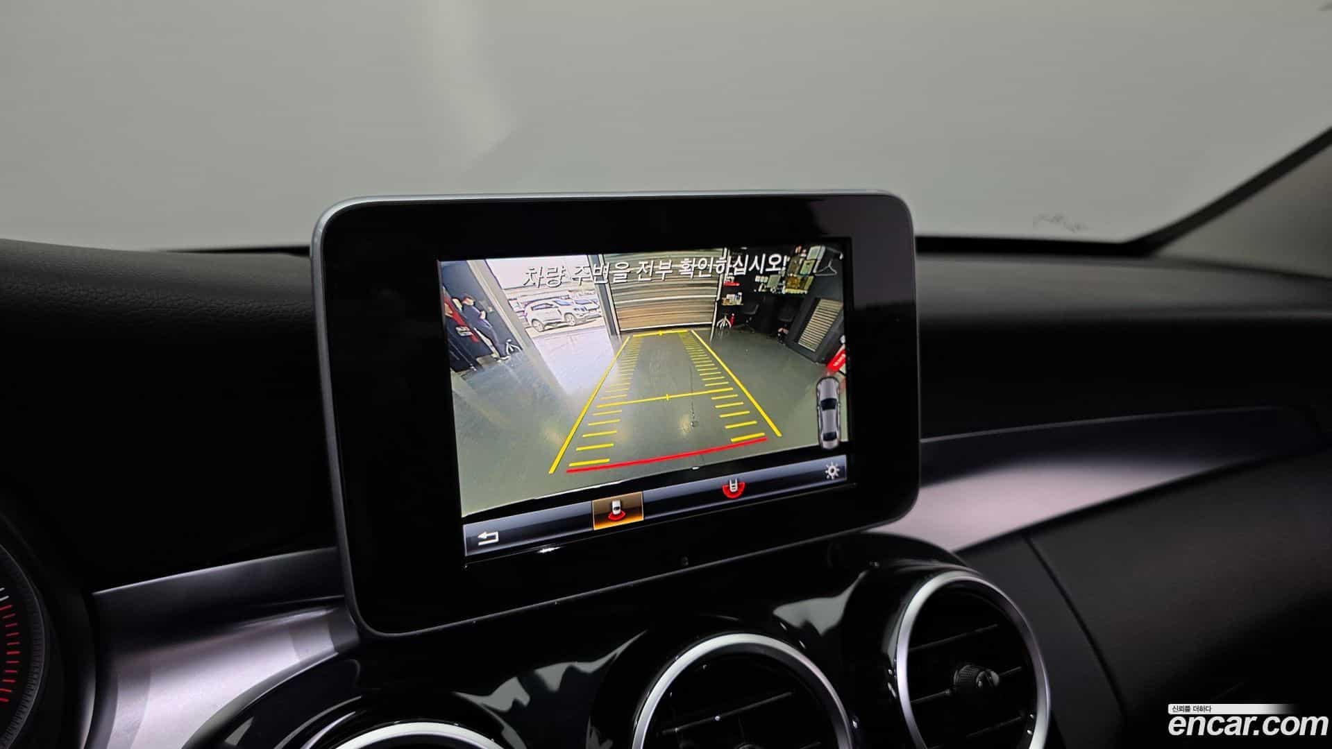 C-Class Mercedes-Benz 2016.8-OPTION-020