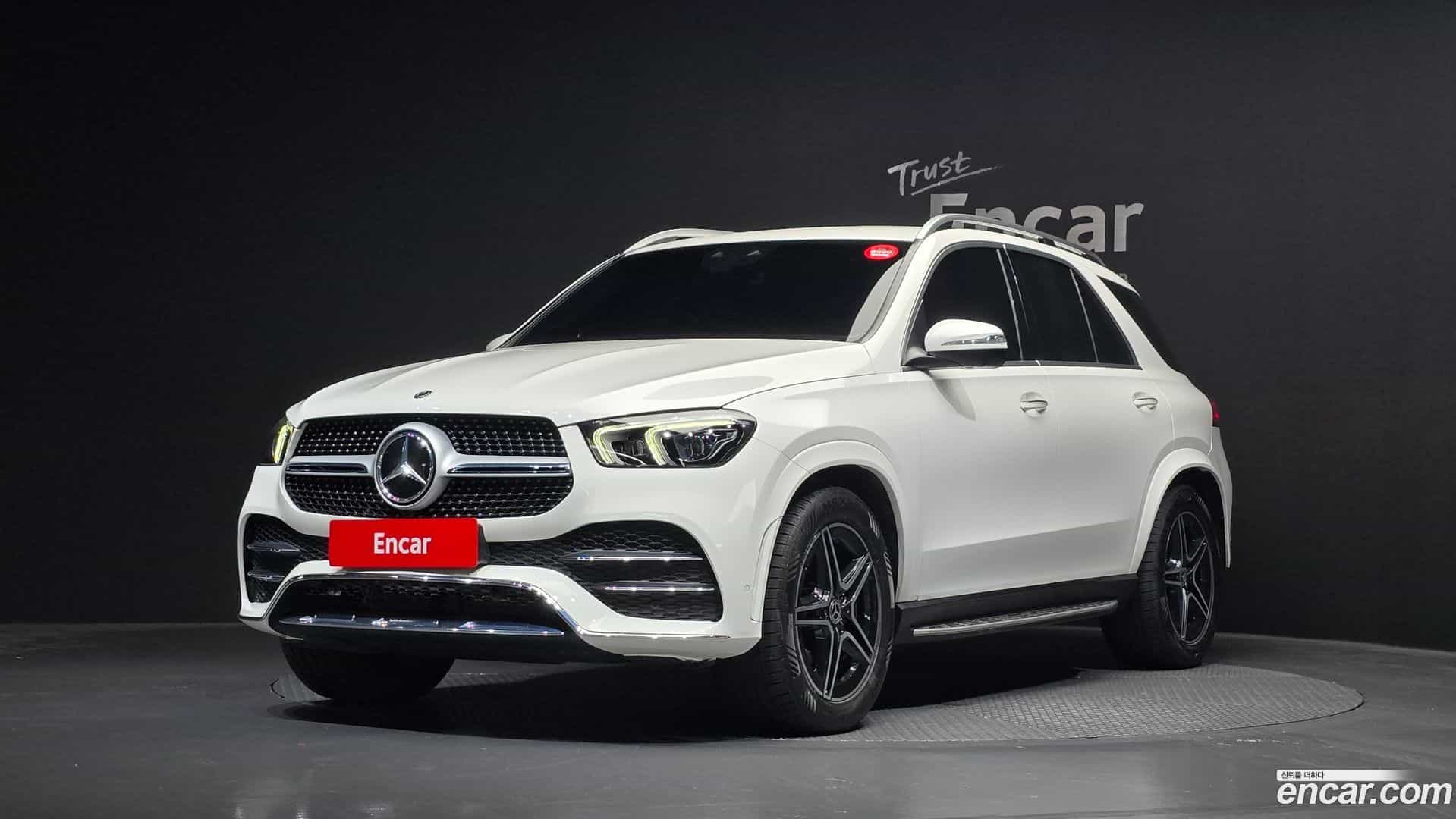 GLE-Class Mercedes-Benz 2019.11-OUTER-001