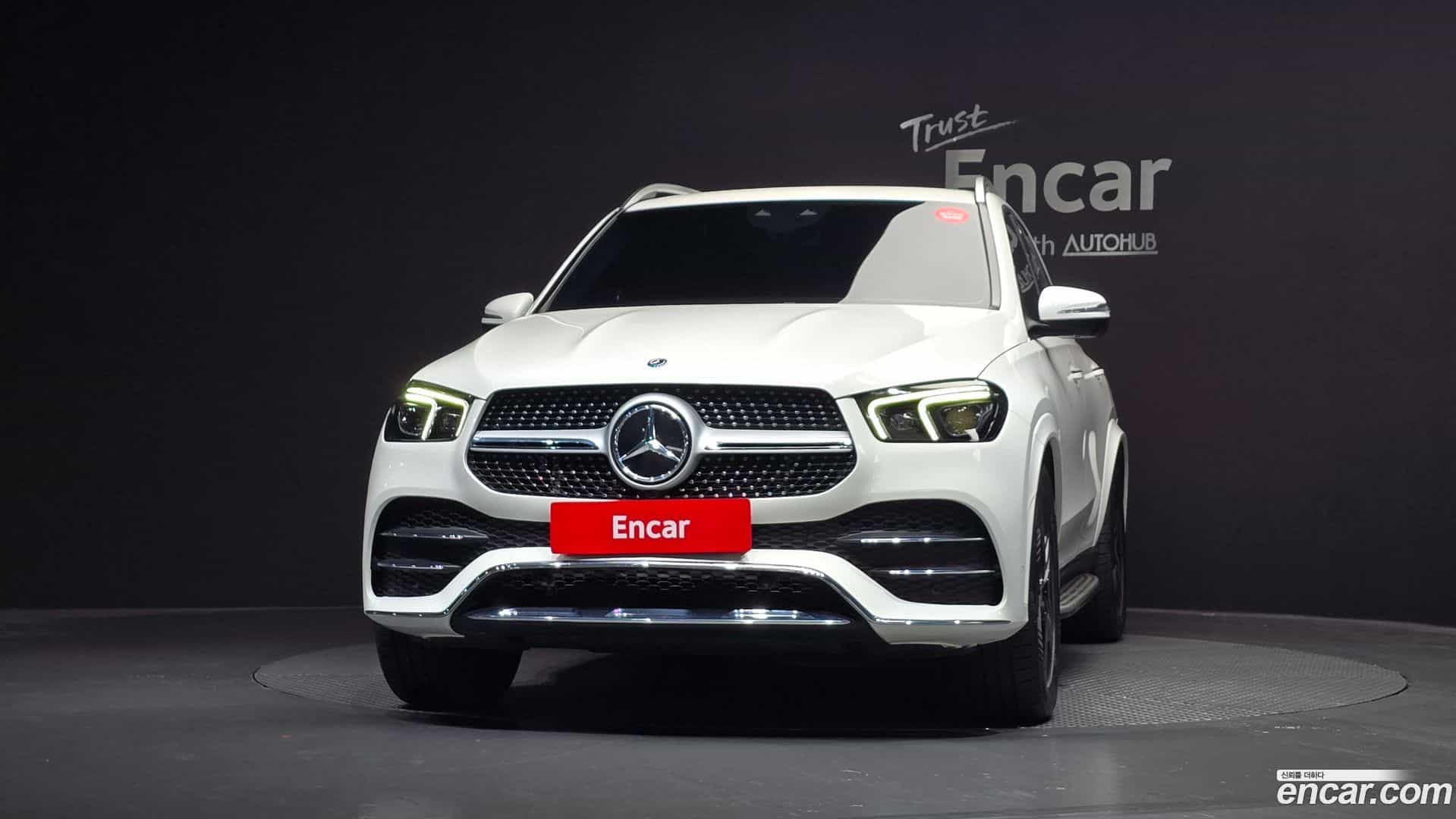 GLE-Class Mercedes-Benz 2019.11-OUTER-003