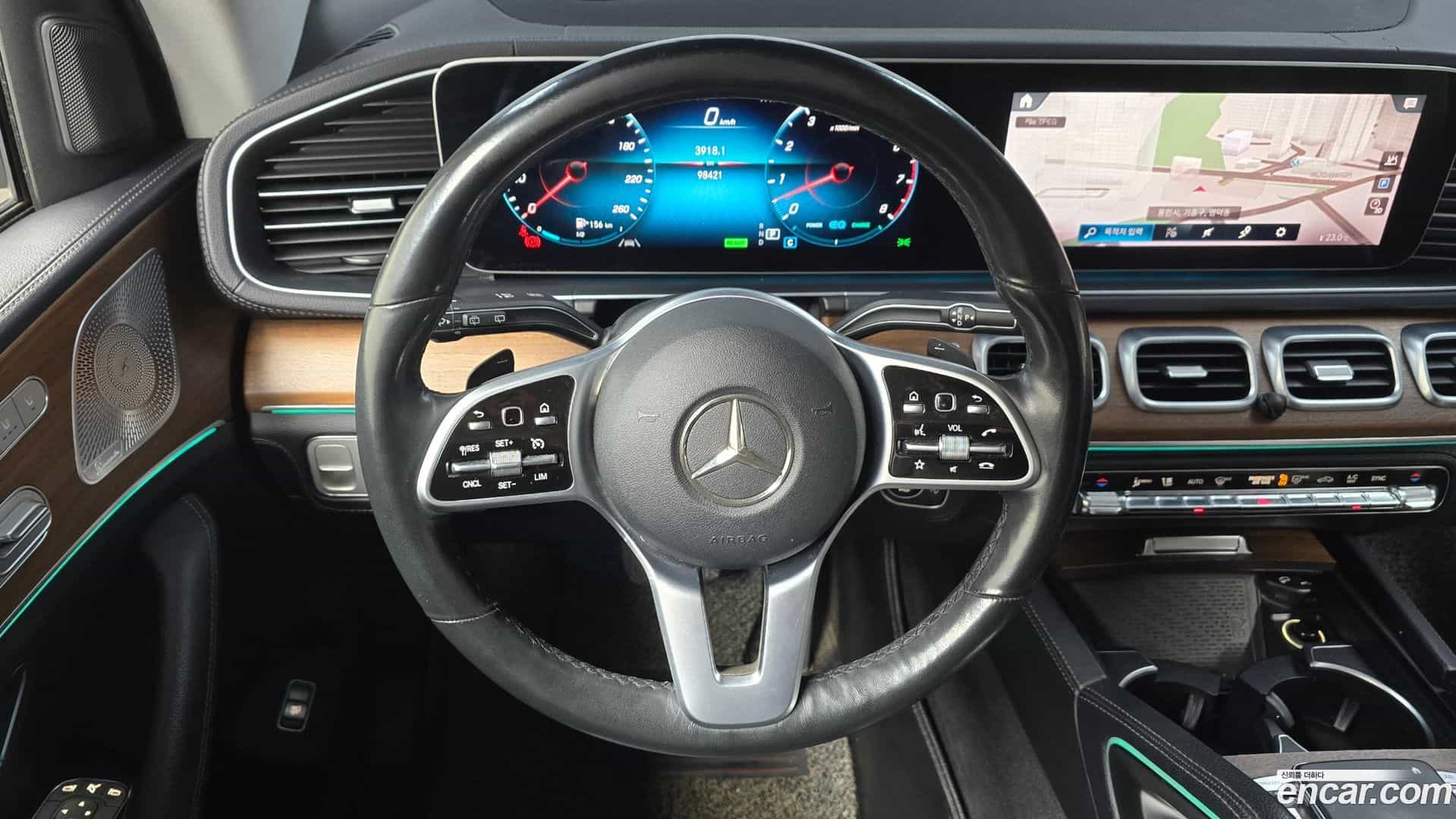 GLE-Class Mercedes-Benz 2019.11-OPTION-016