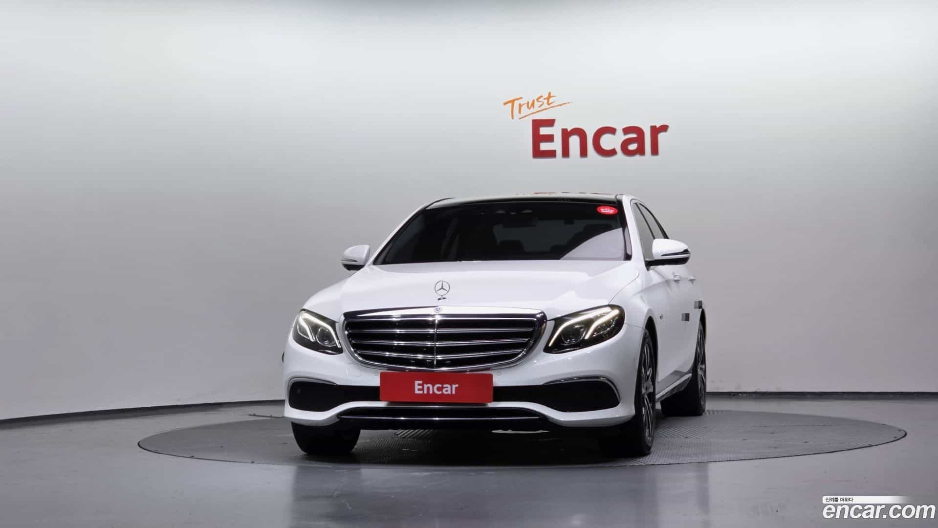 E-Class Mercedes-Benz 2019.11-OUTER-003