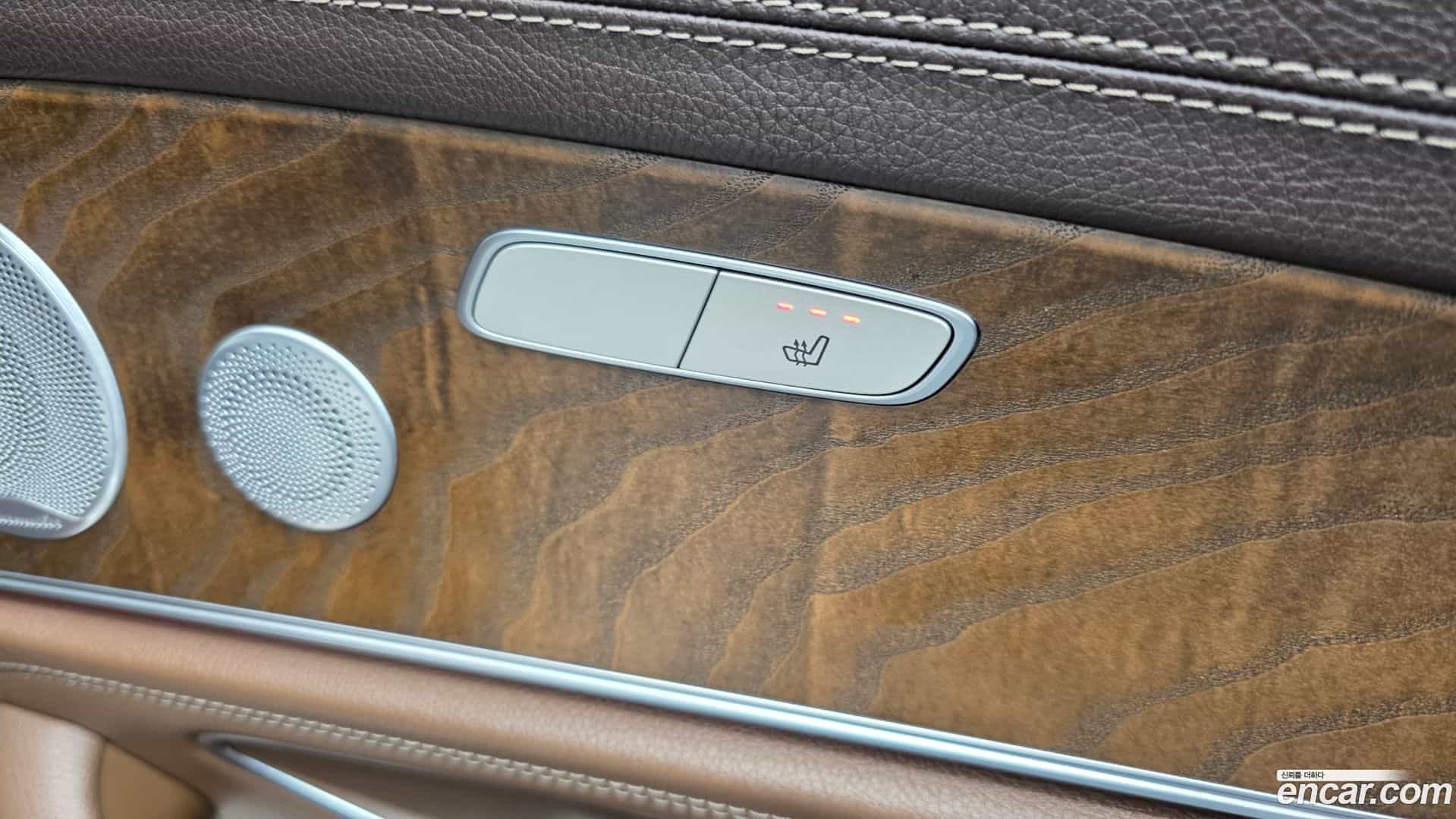 E-Class Mercedes-Benz 2019.11-OPTION-023