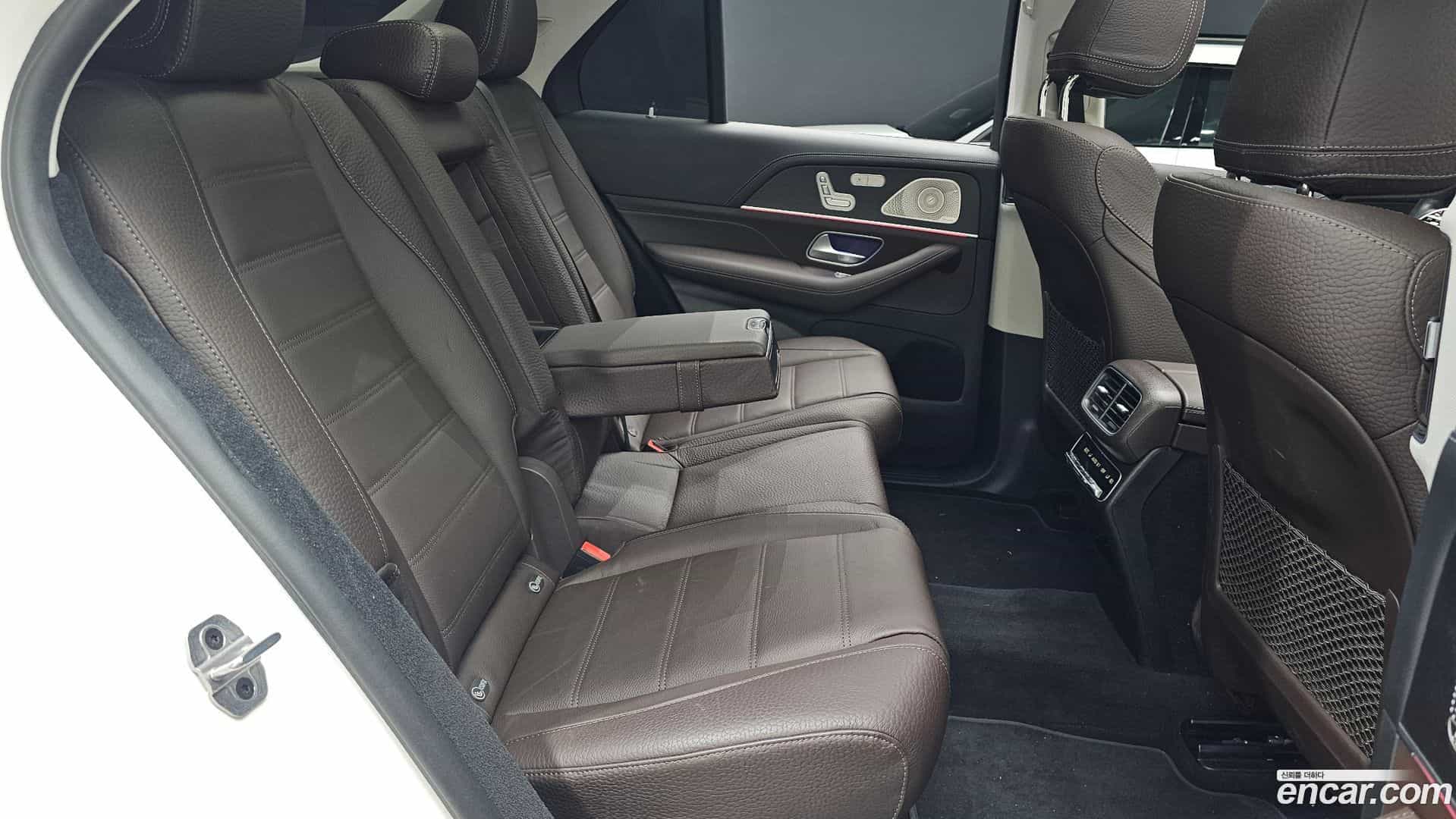 GLE-Class Mercedes-Benz 2023.5-OPTION-015