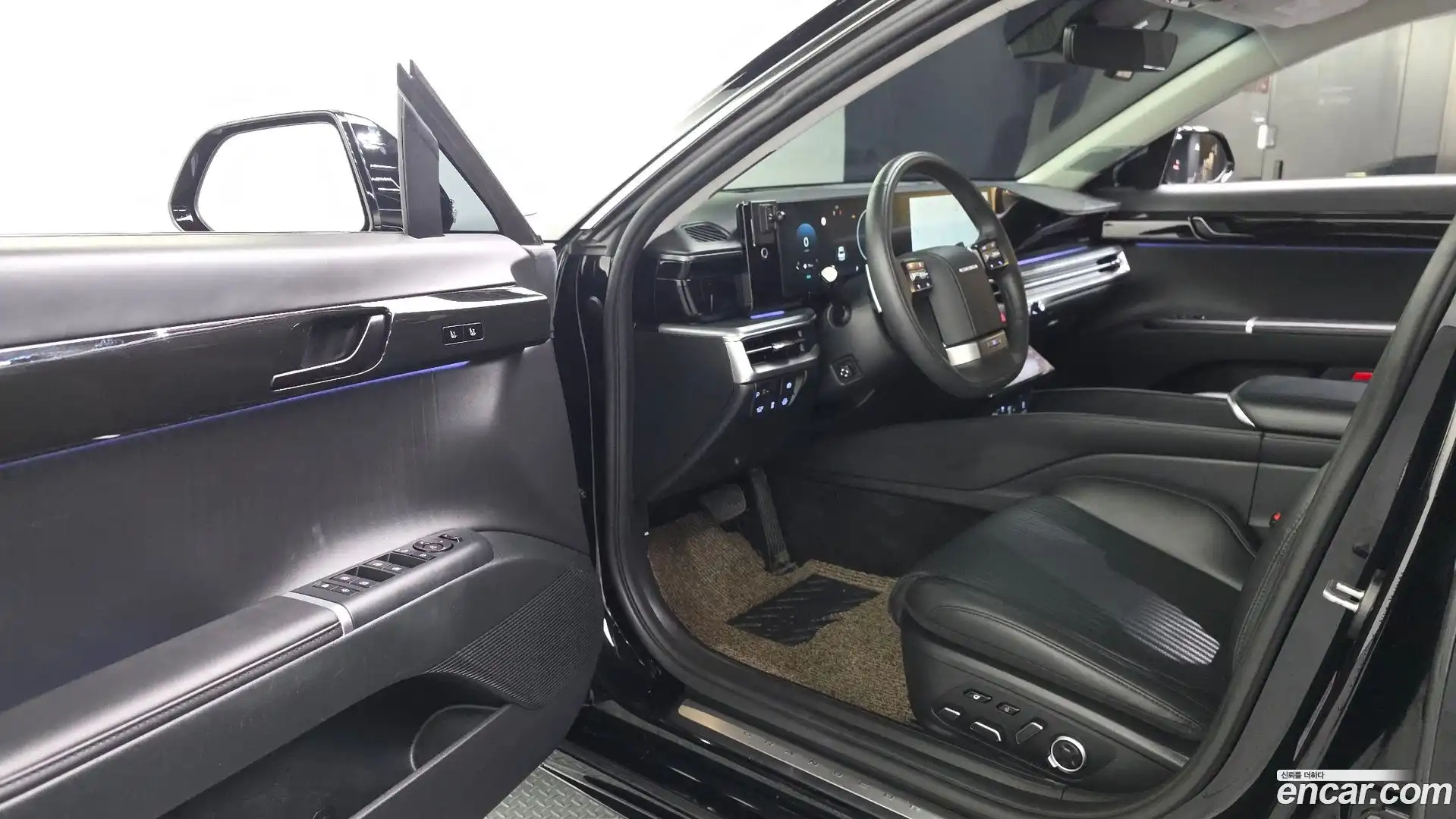 Grandeur Hyundai 2023.3-INNER-010