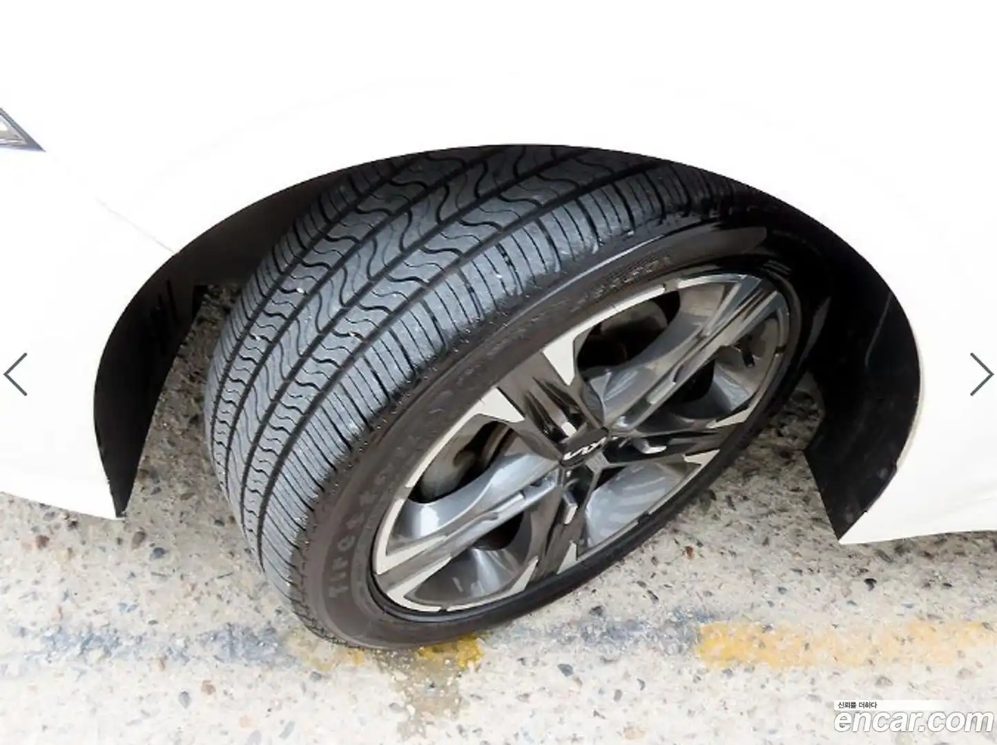 K5 Kia 2023.2-OPTION-024