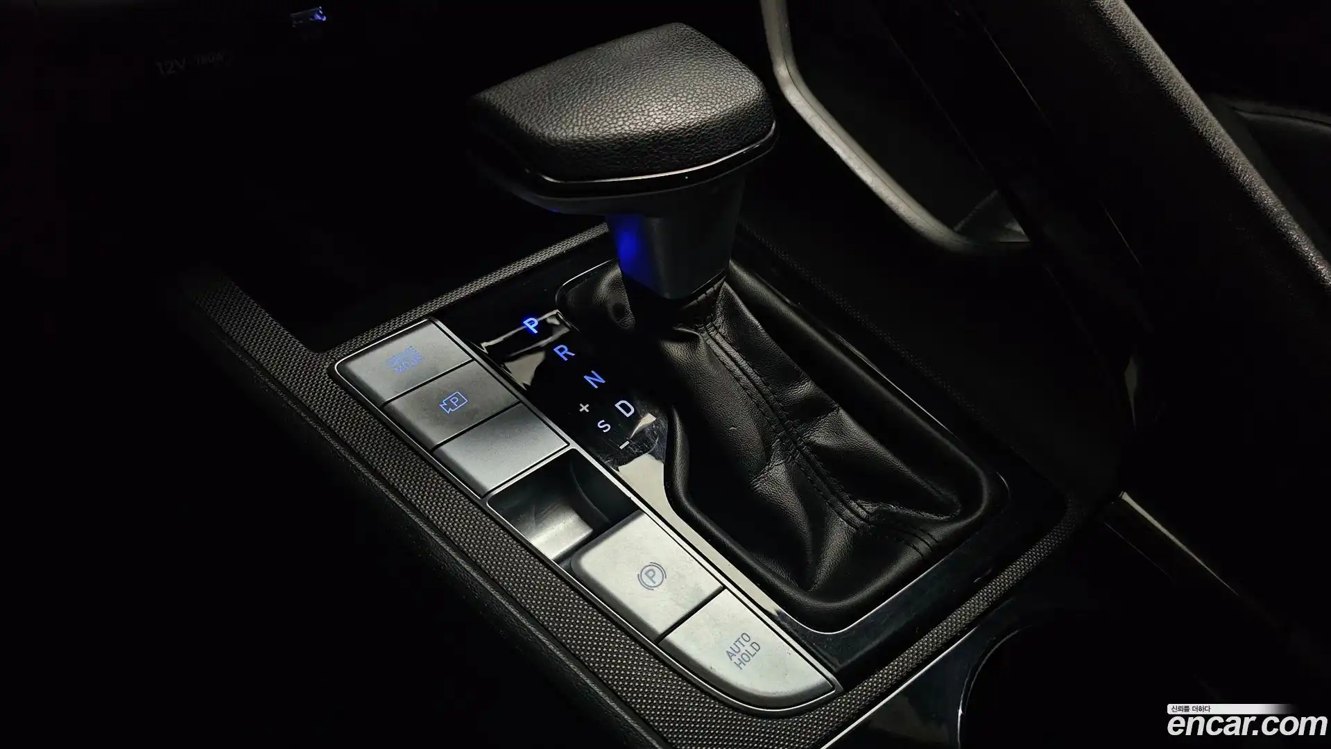 AVANTE Hyundai 2021.6-INNER-009