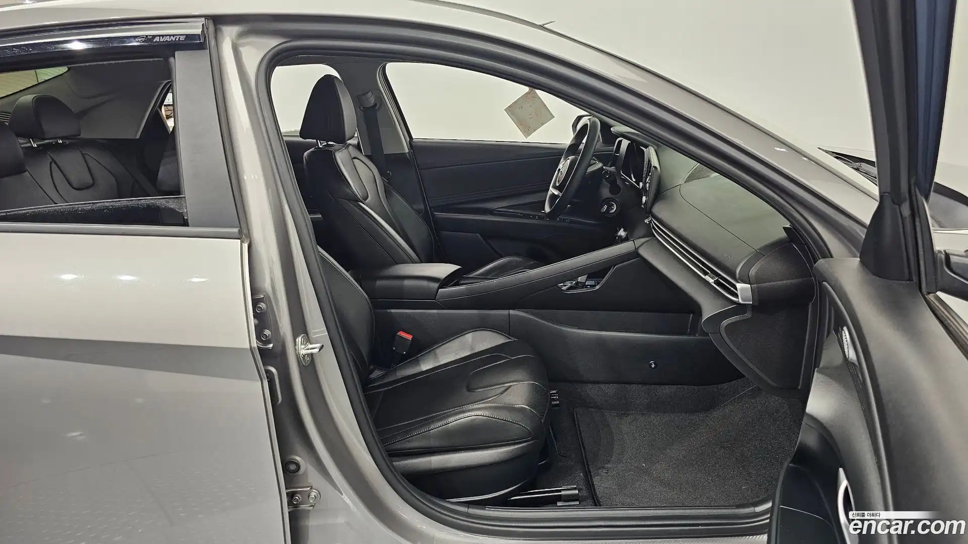 AVANTE Hyundai 2021.6-OPTION-015
