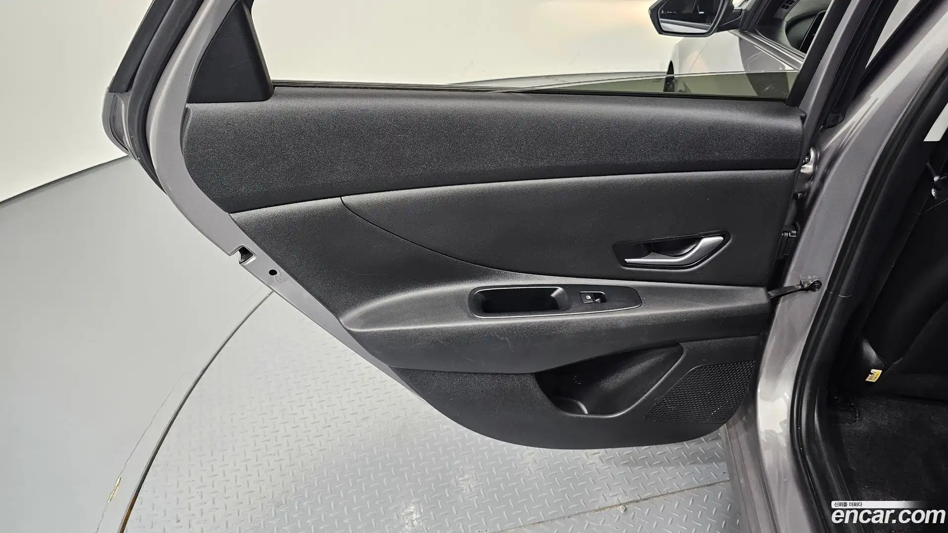 AVANTE Hyundai 2021.6-INNER-035