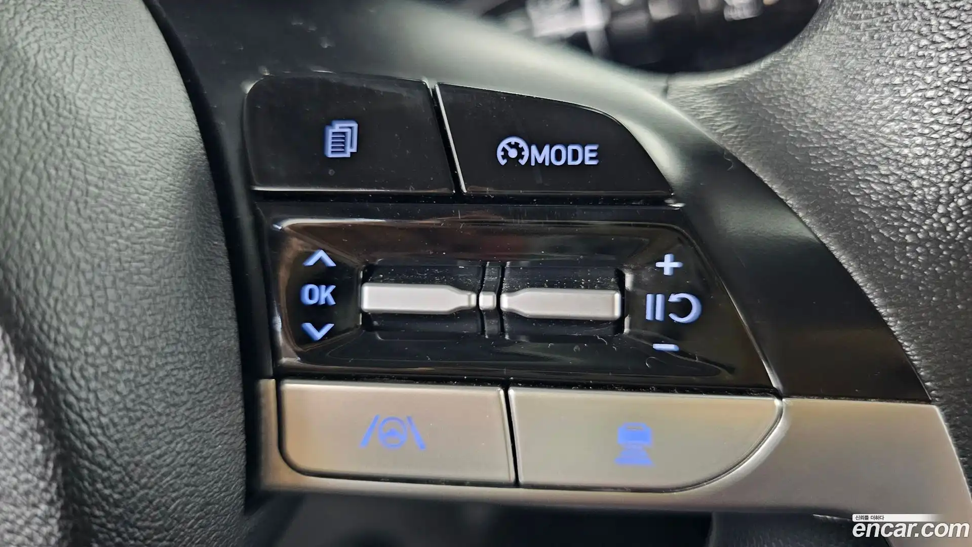 AVANTE Hyundai 2021.6-OPTION-042