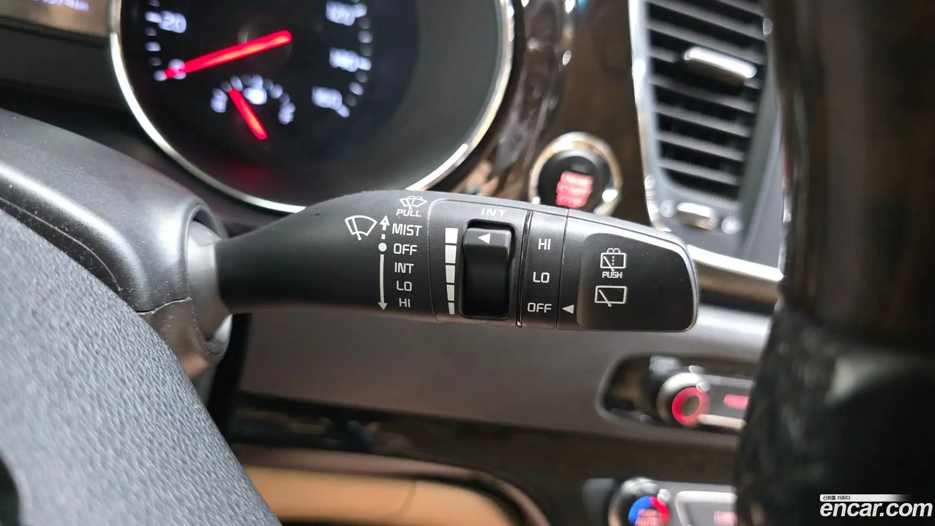 Canival Kia 2019.4-OPTION-040