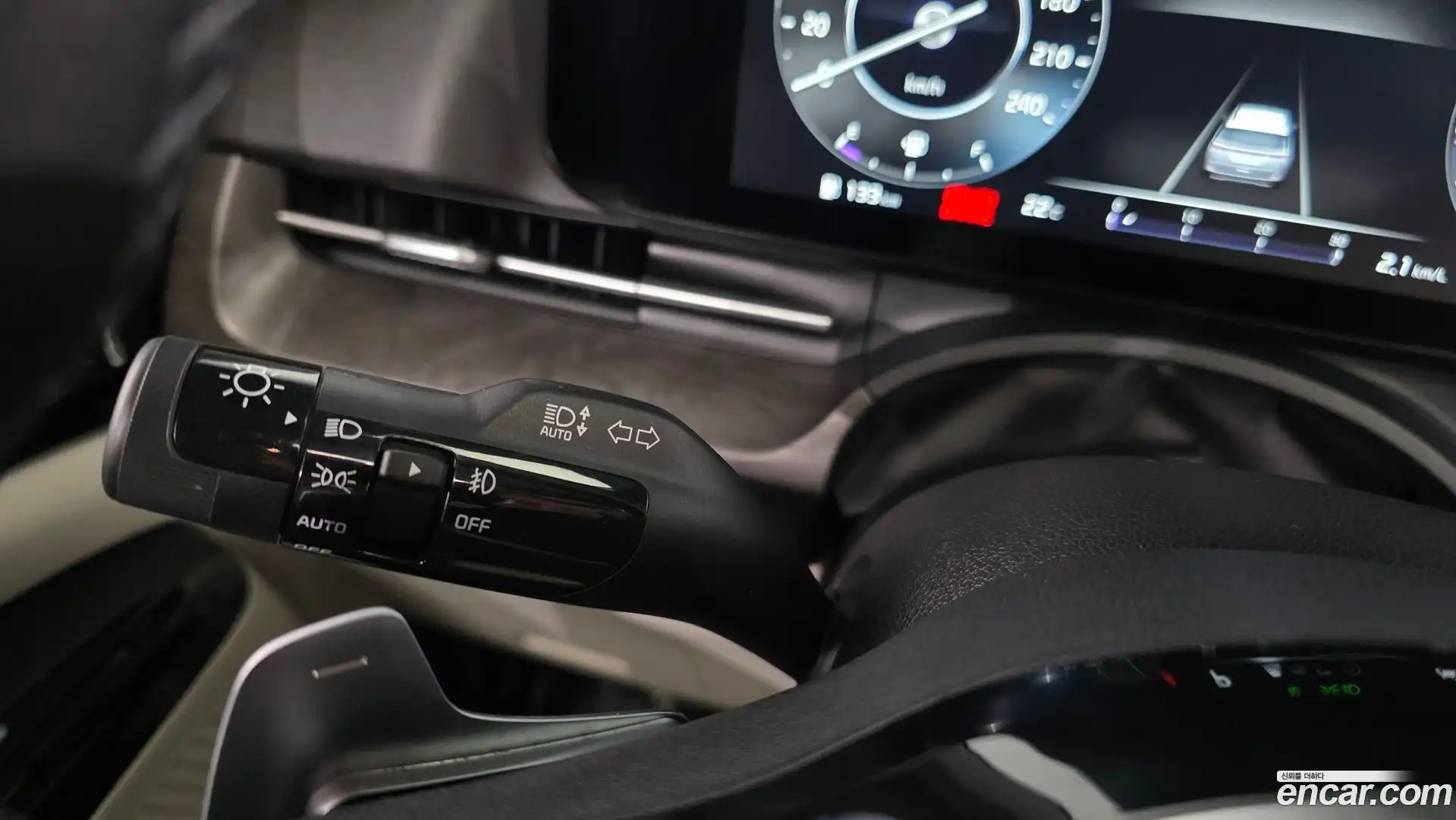 Canival Kia 2022.4-OPTION-048
