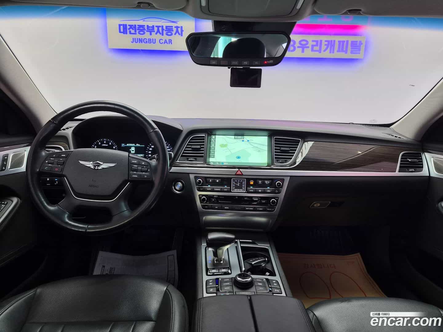G80 Genesis 2018.1-INNER-009
