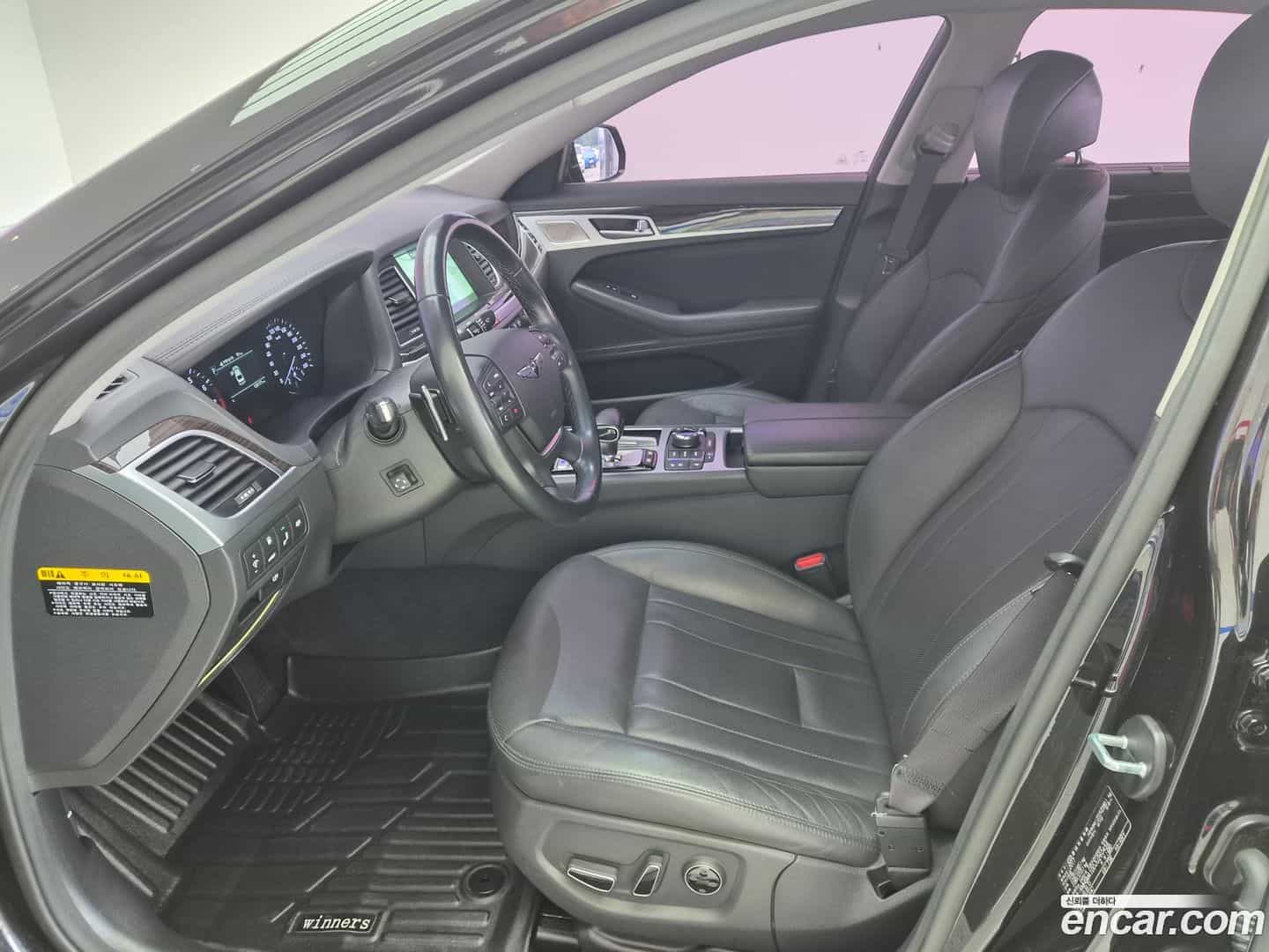 G80 Genesis 2018.1-INNER-010