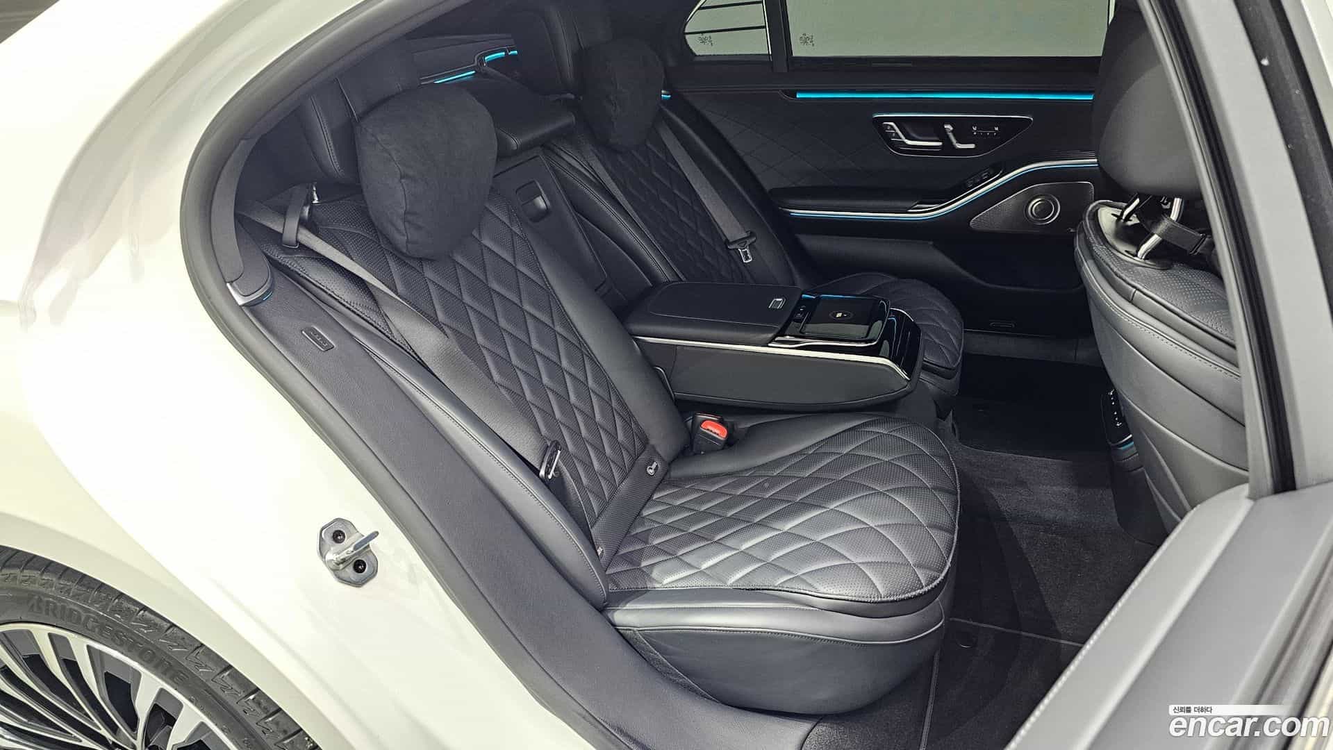 S-Class Mercedes-Benz 2023.7-OPTION-015