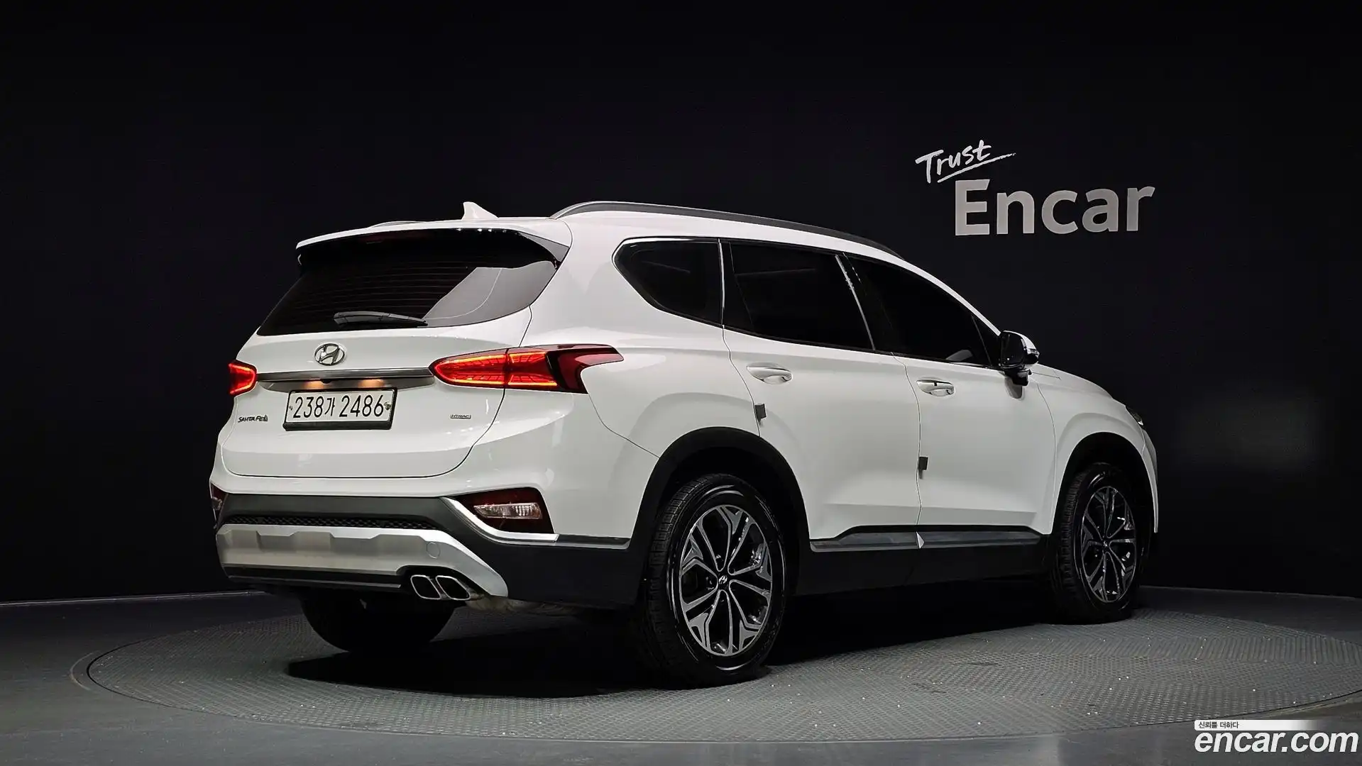 Santafe Hyundai 2019.10-OUTER-002