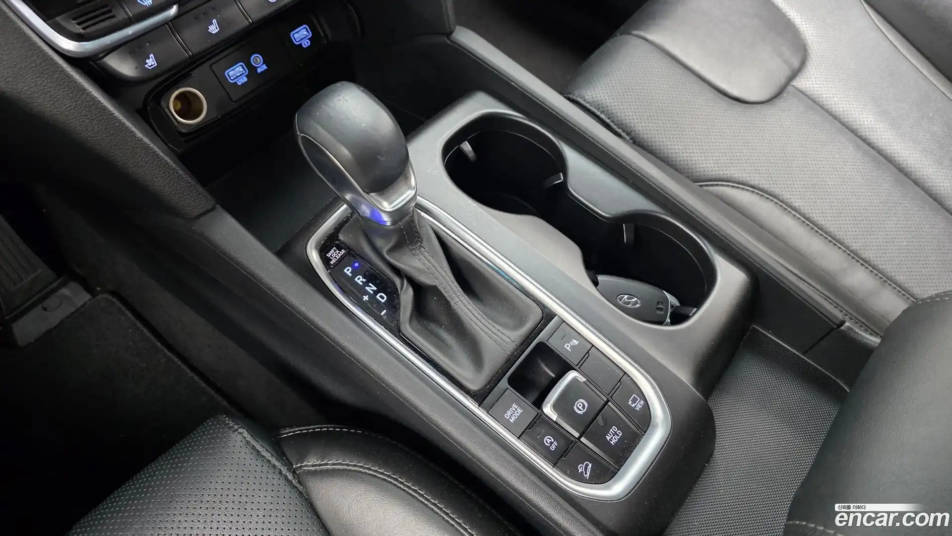 Santafe Hyundai 2019.10-INNER-009