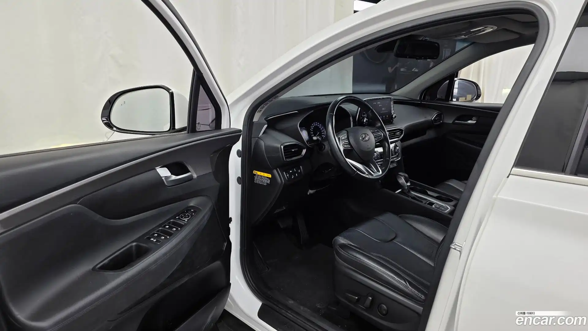 Santafe Hyundai 2019.10-INNER-010