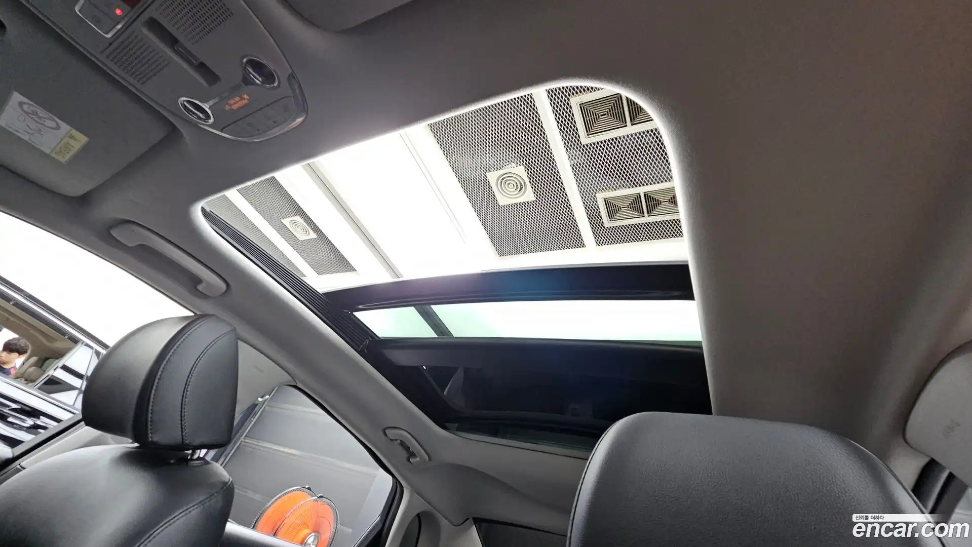 Grandeur Hyundai 2022.4-OPTION-021