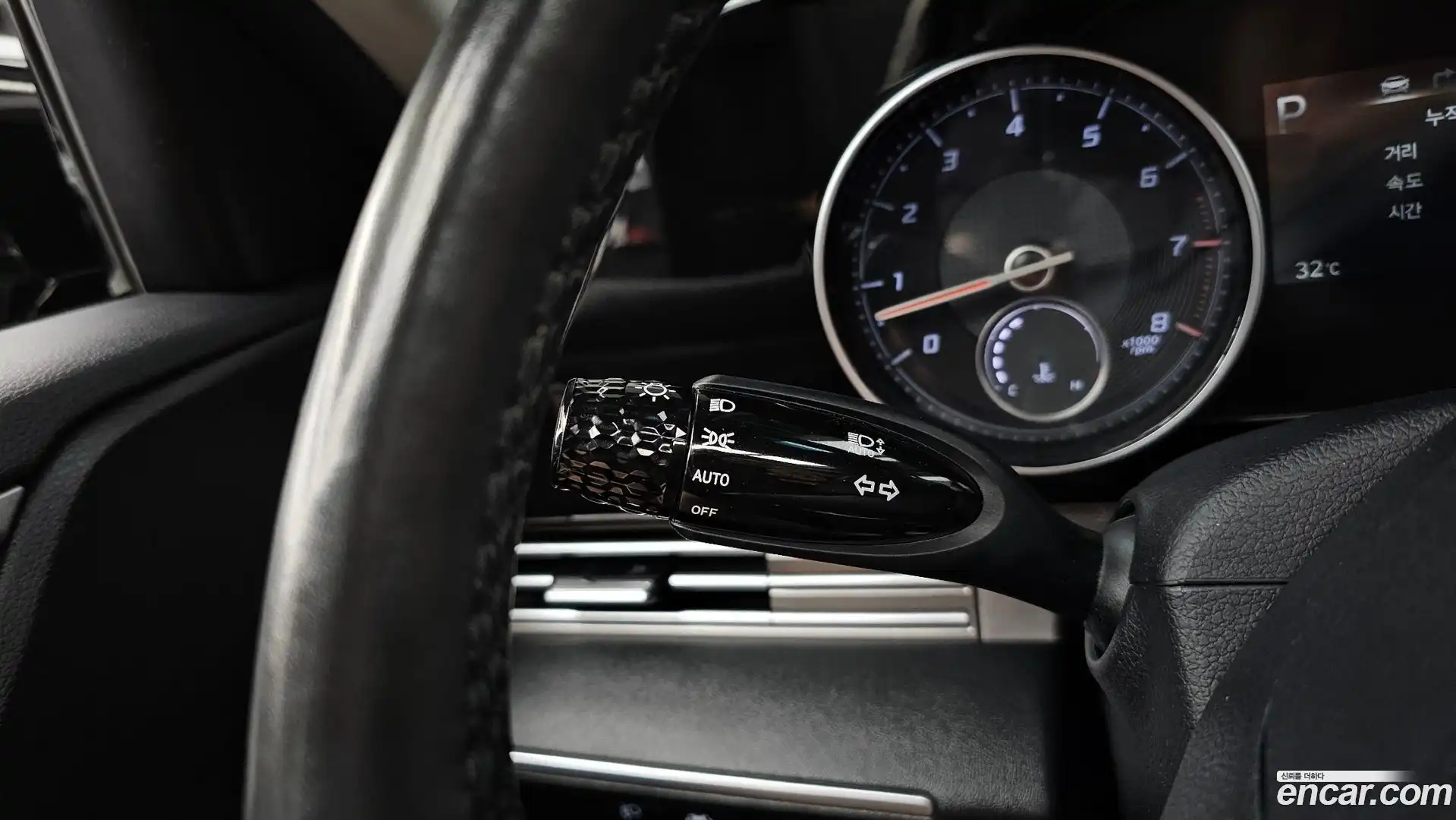 Grandeur Hyundai 2022.4-OPTION-023