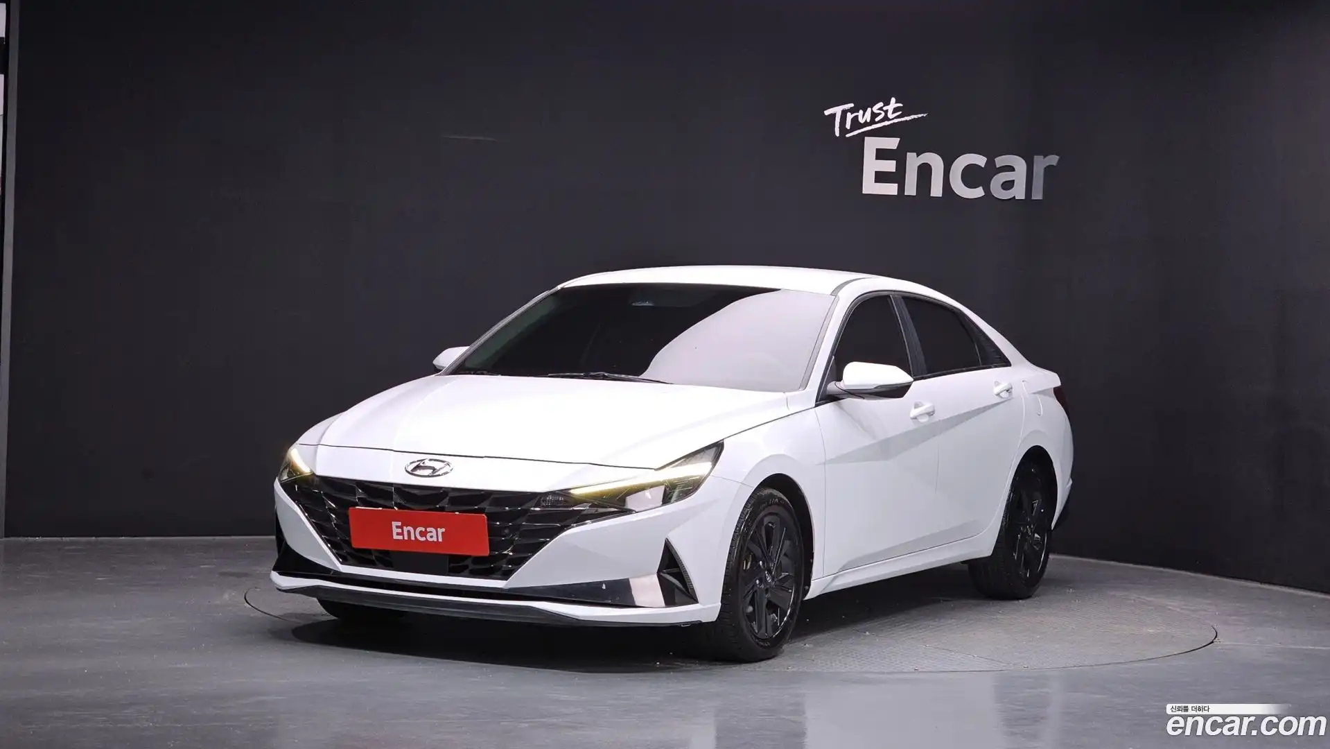 AVANTE Hyundai 2022.4-OUTER-001