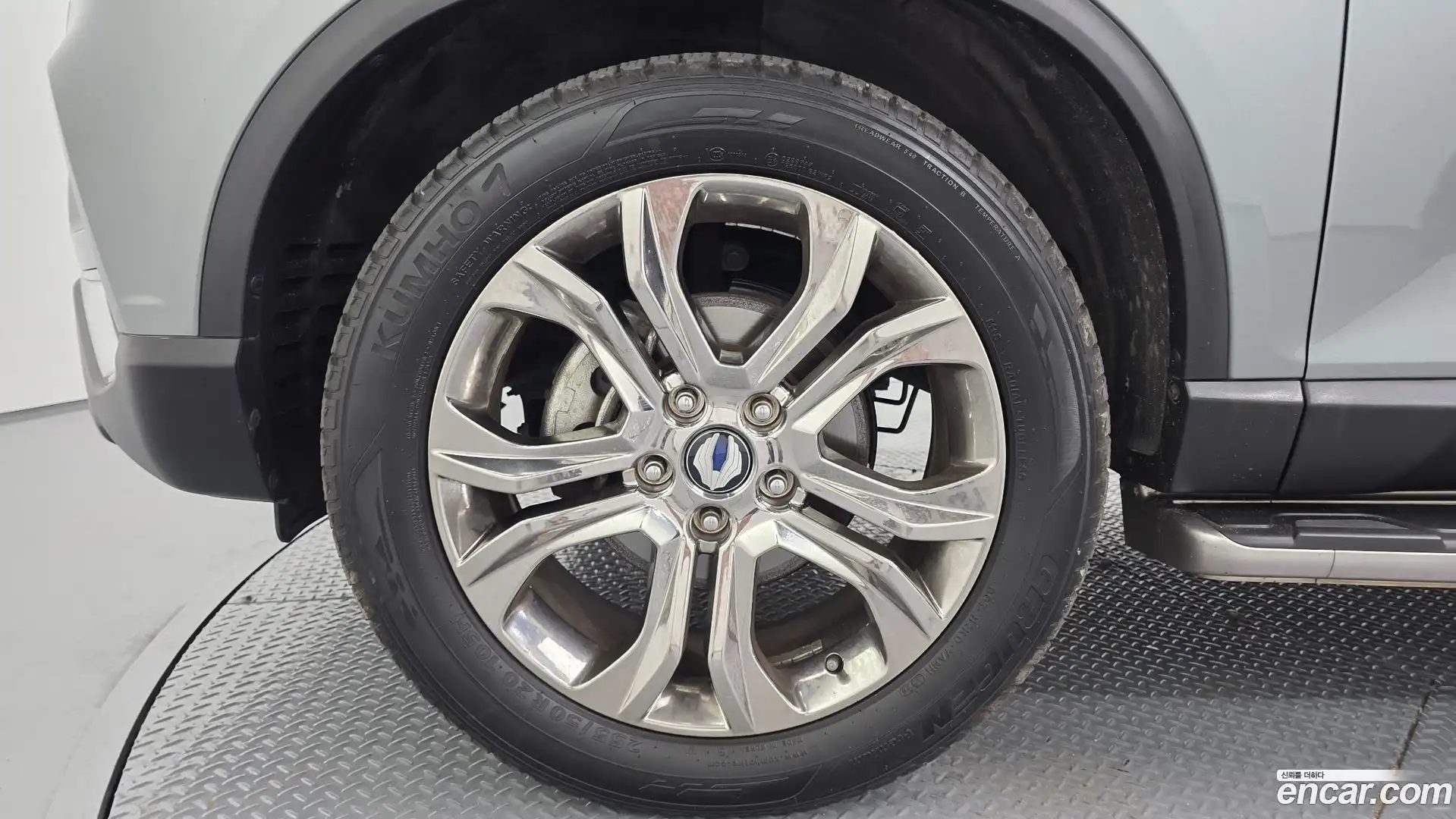 Rexton KG Mobility 2018.5-OUTER-005
