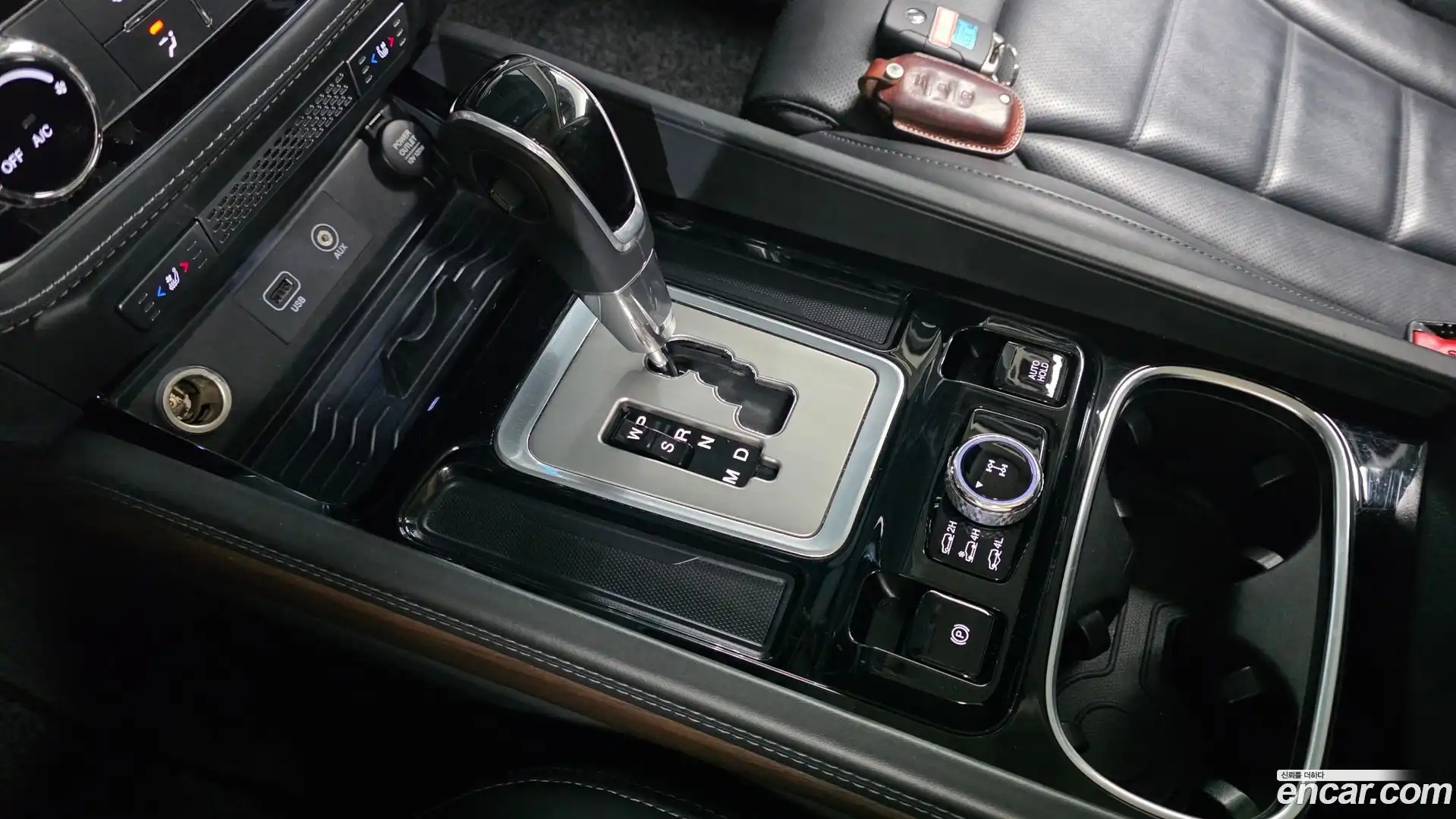 Rexton KG Mobility 2018.5-INNER-009