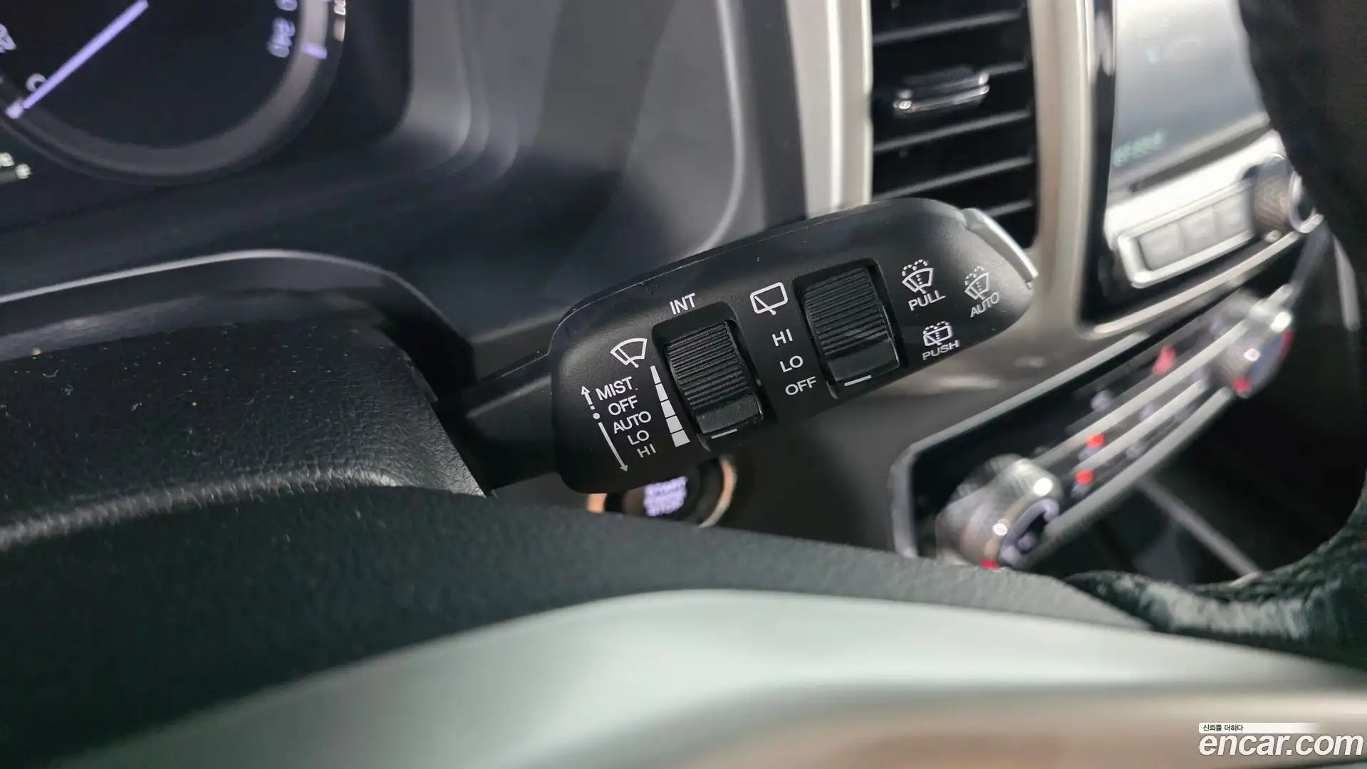 Rexton KG Mobility 2018.5-OPTION-024