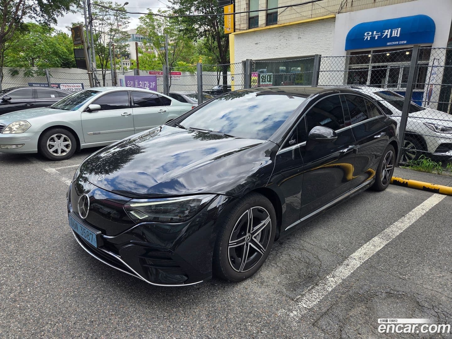 Main__Slider__Photo:EQE Mercedes-Benz 2024.9-0