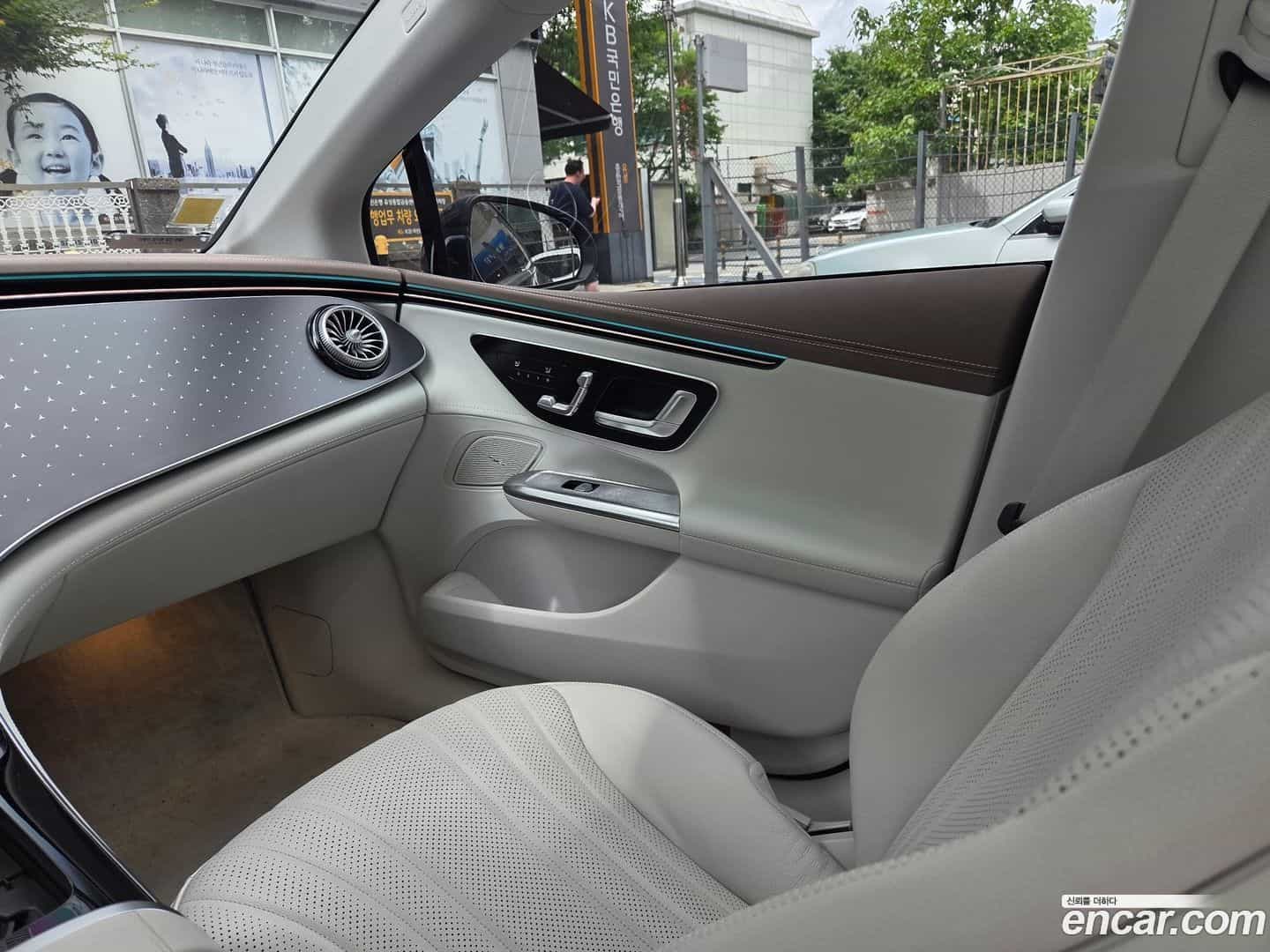 EQE Mercedes-Benz 2024.9-OUTER-004