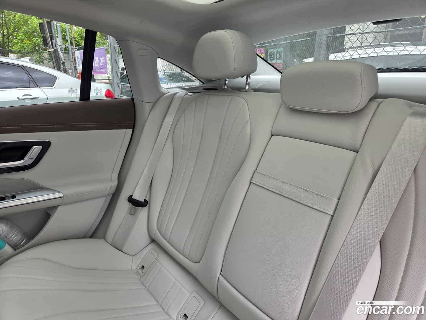 EQE Mercedes-Benz 2024.9-OUTER-005