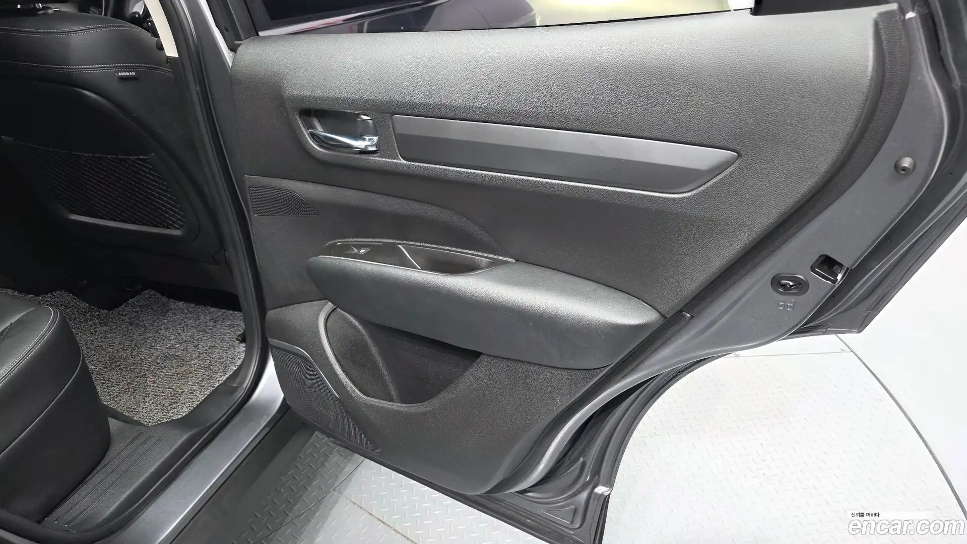 QM6 Renault Korea 2021.10-INNER-035