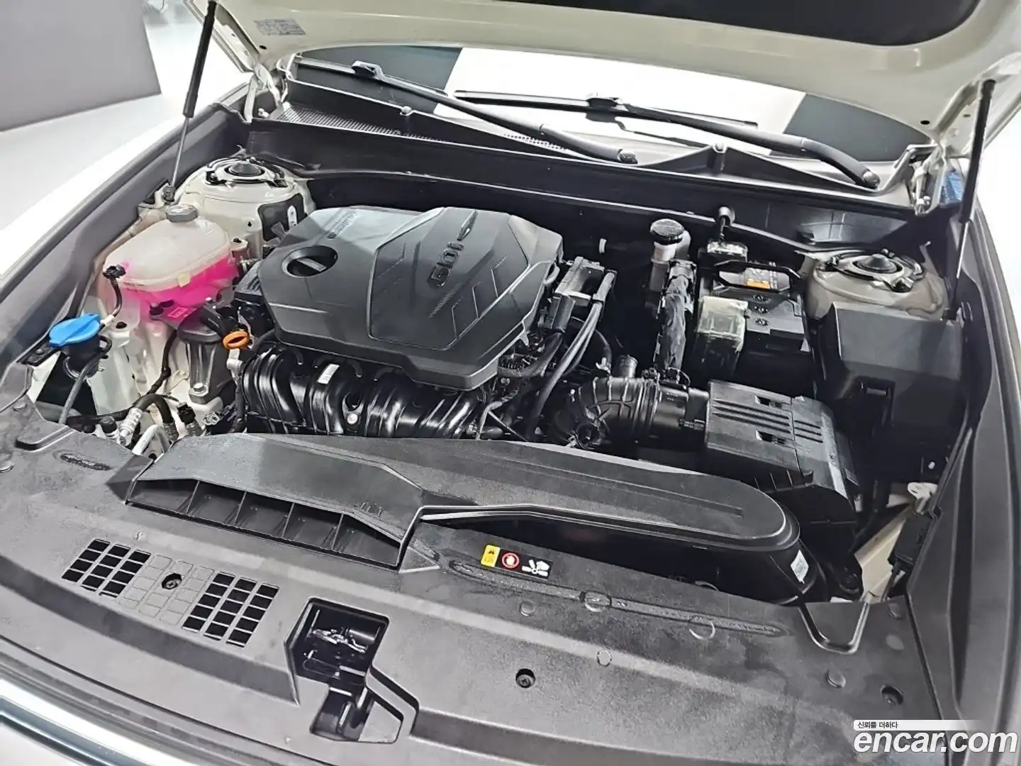 Grandeur Hyundai 2024.2-OUTER-005