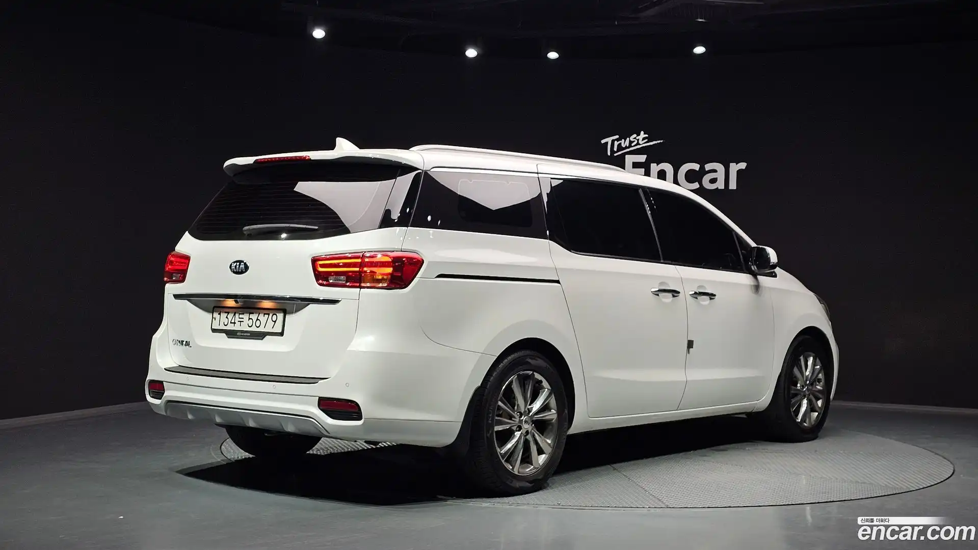 Canival Kia 2020.5-OUTER-002