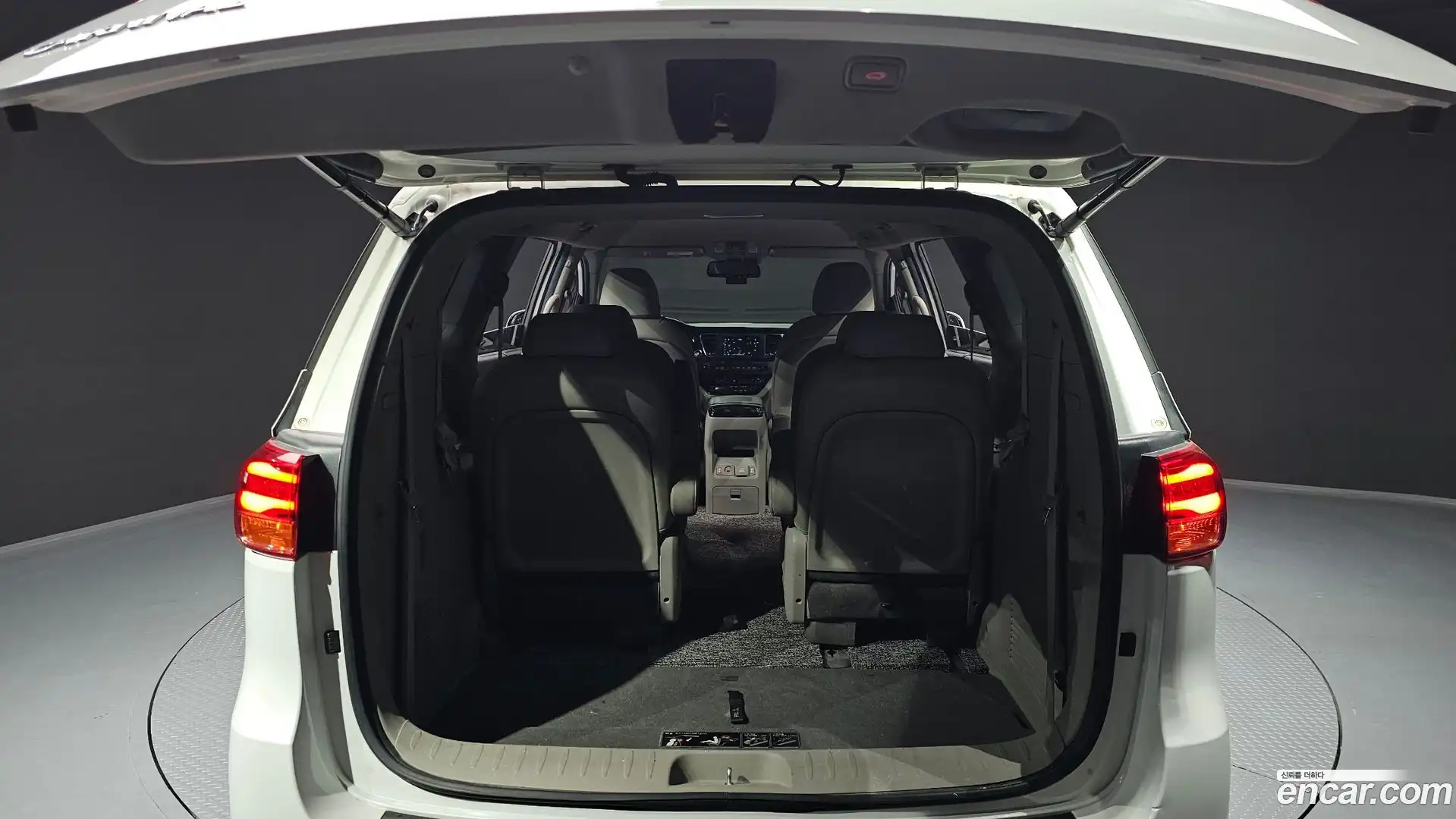 Canival Kia 2020.5-OPTION-022