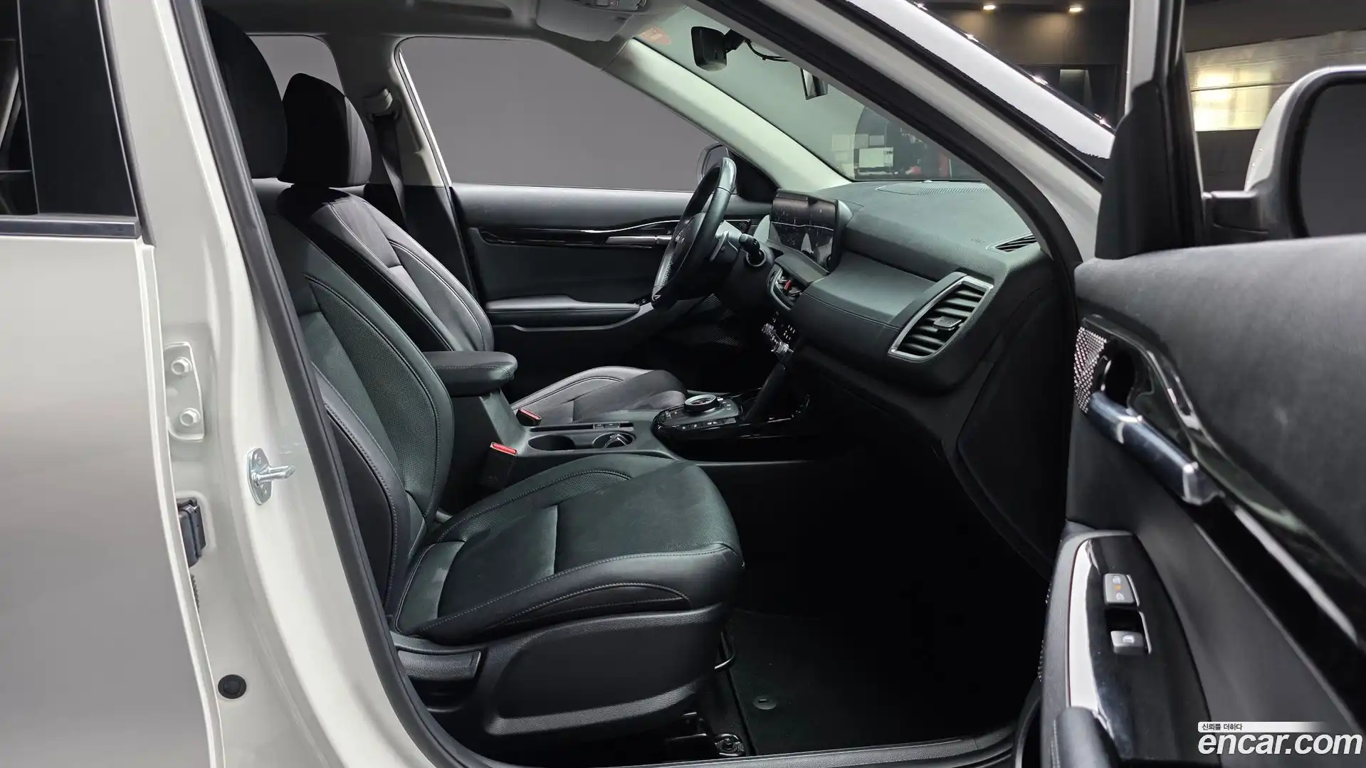 Seltos Kia 2024.6-INNER-036