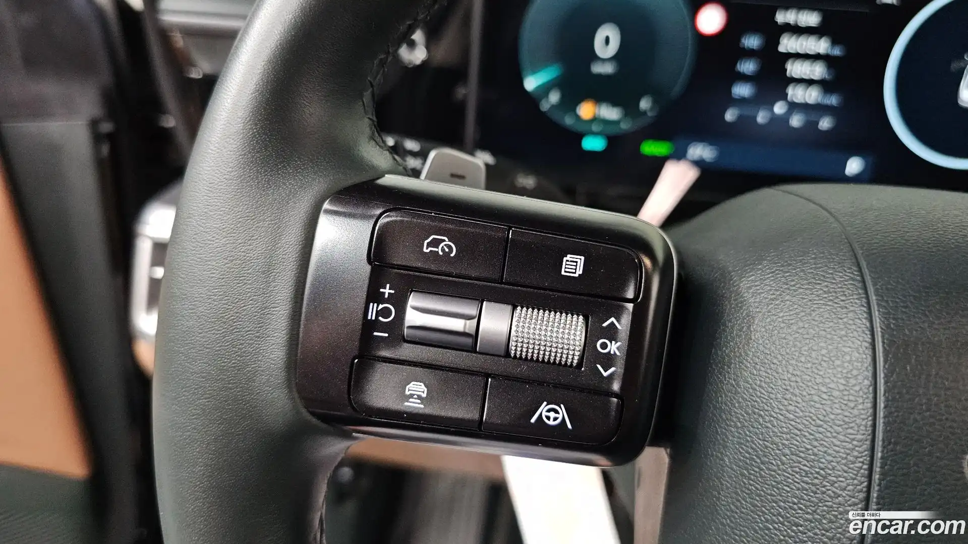 Grandeur Hyundai 2024.6-OPTION-021