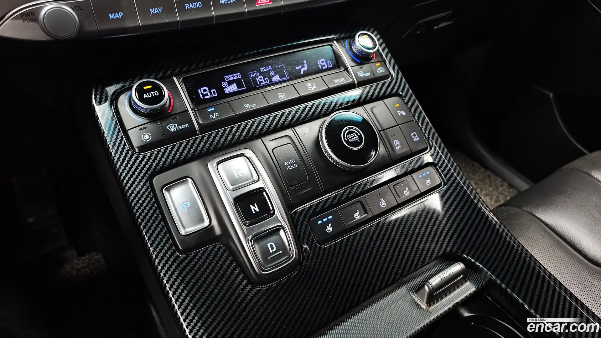 Palisade Hyundai 2018.11-INNER-009
