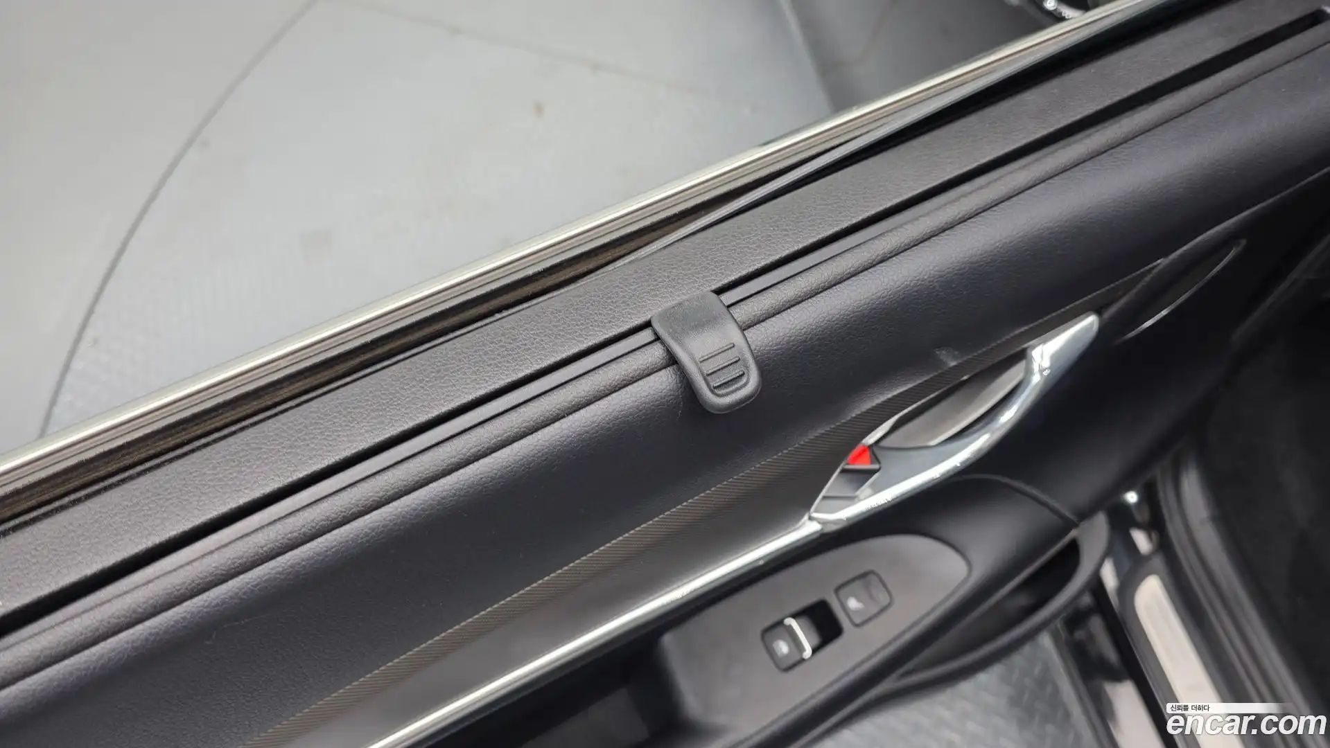 Grandeur Hyundai 2022.5-OPTION-040