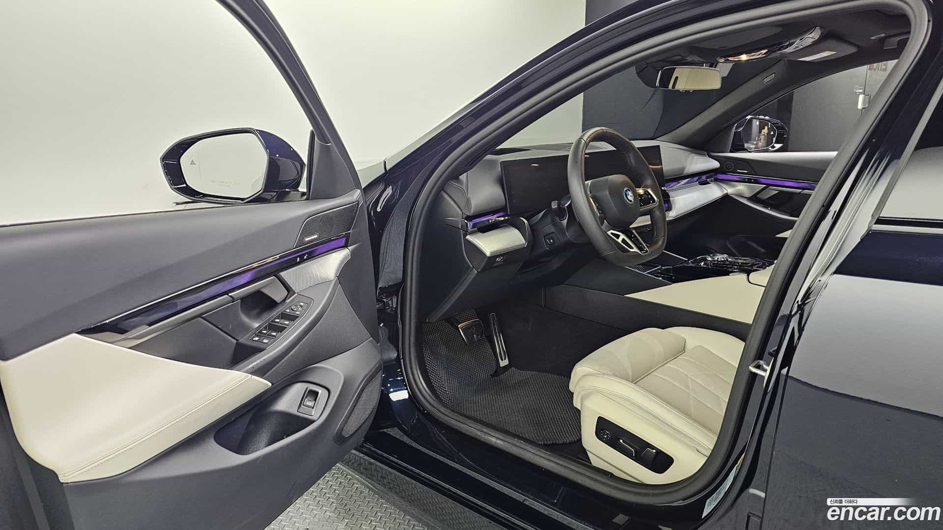 i5 BMW 2025.1-INNER-010