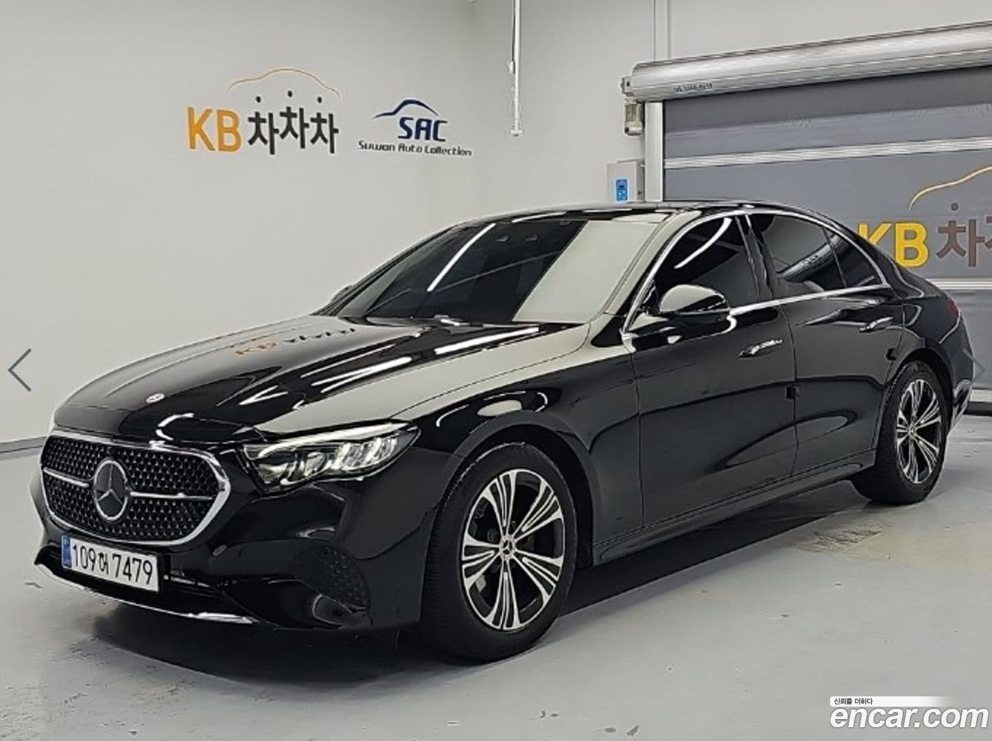 Main__Slider__Photo:E-Class Mercedes-Benz 2024.8-0