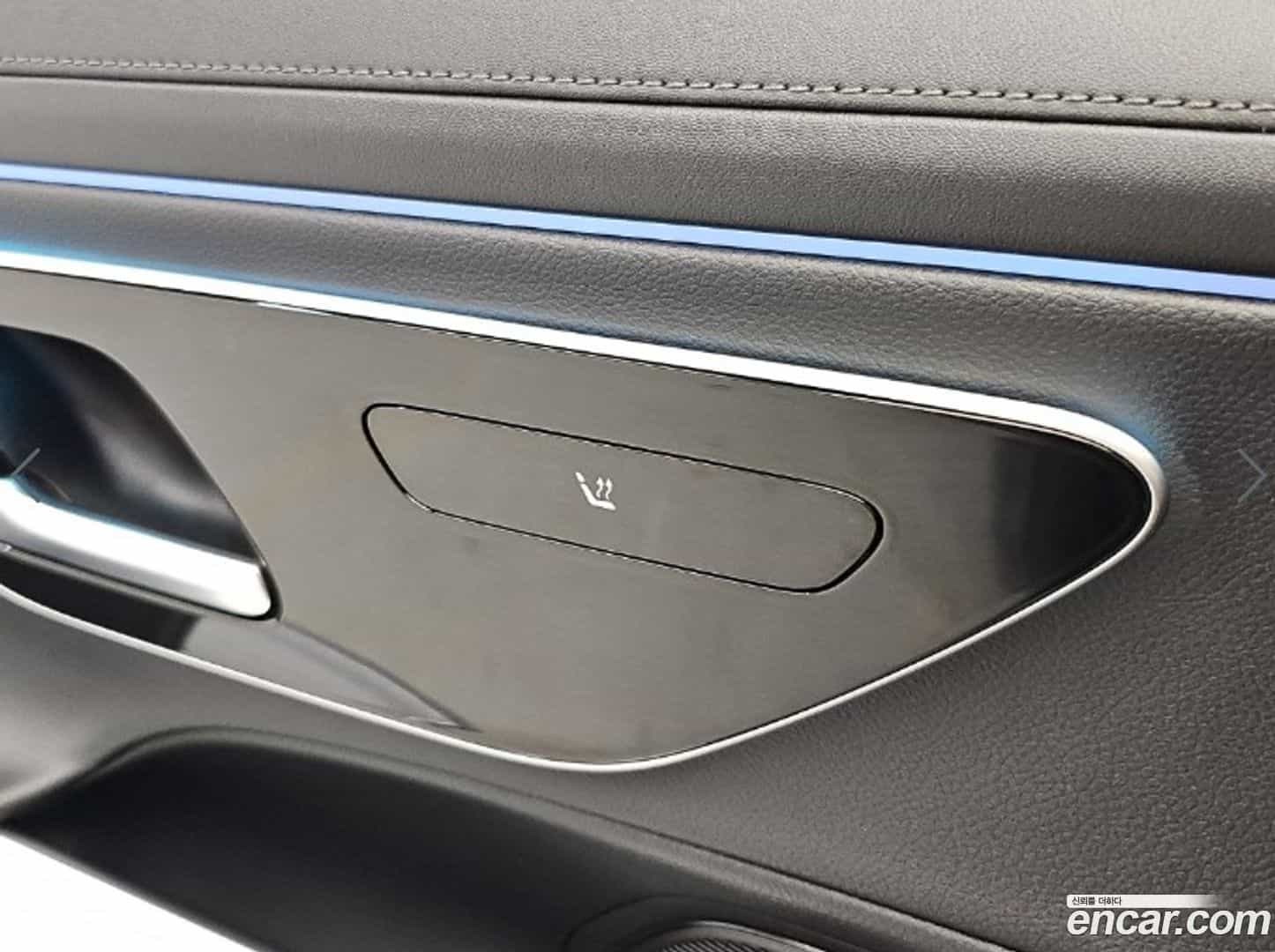 E-Class Mercedes-Benz 2024.8-OPTION-018