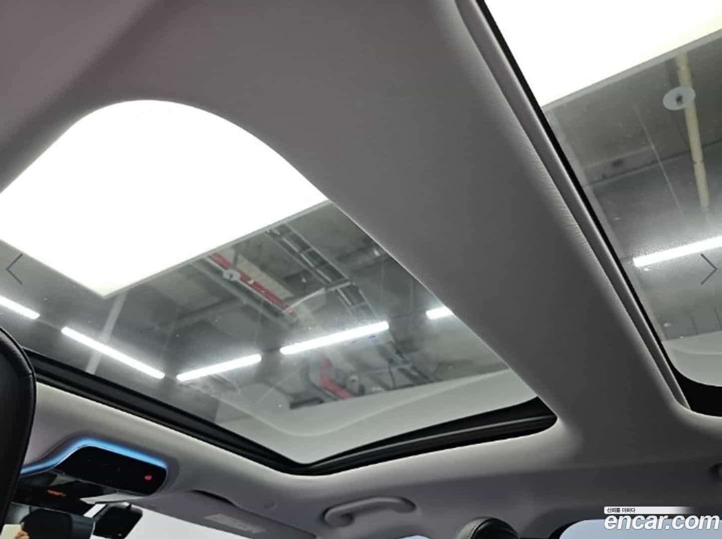 E-Class Mercedes-Benz 2024.8-OPTION-019