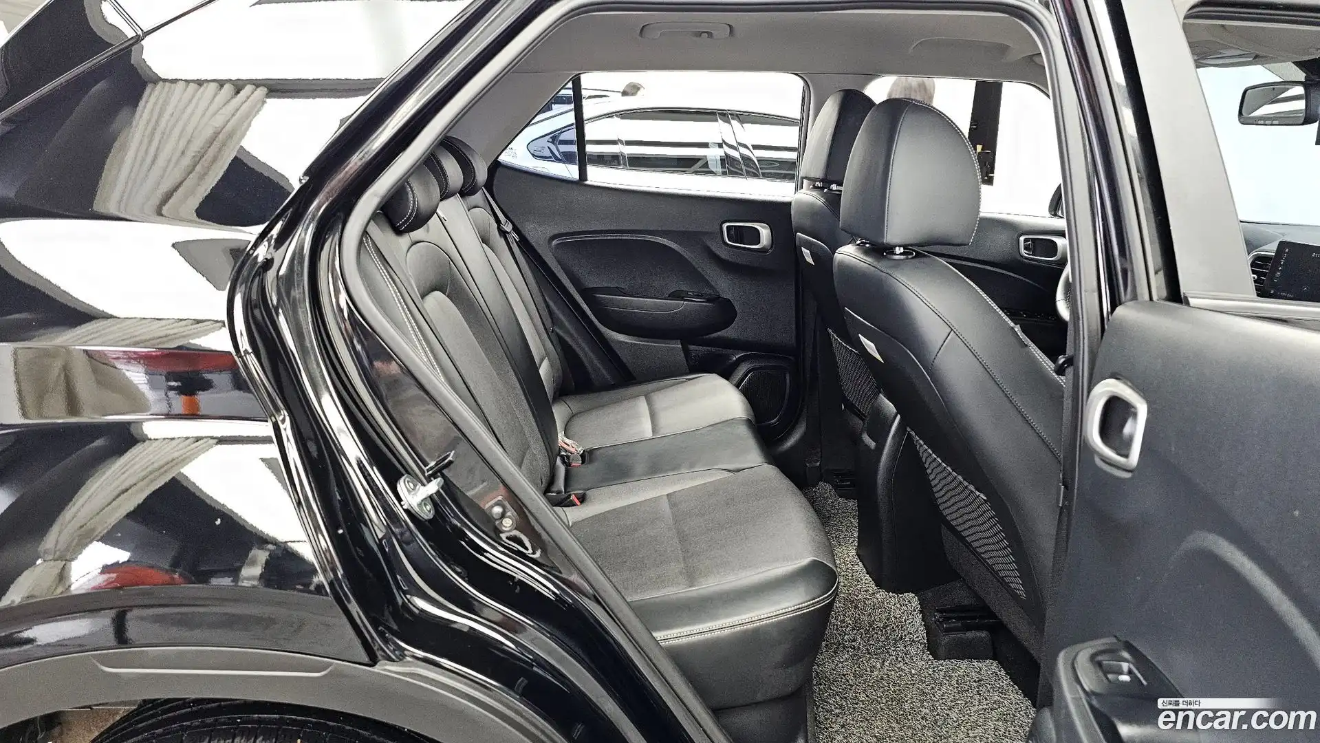 Venue Hyundai 2019.10-OPTION-016