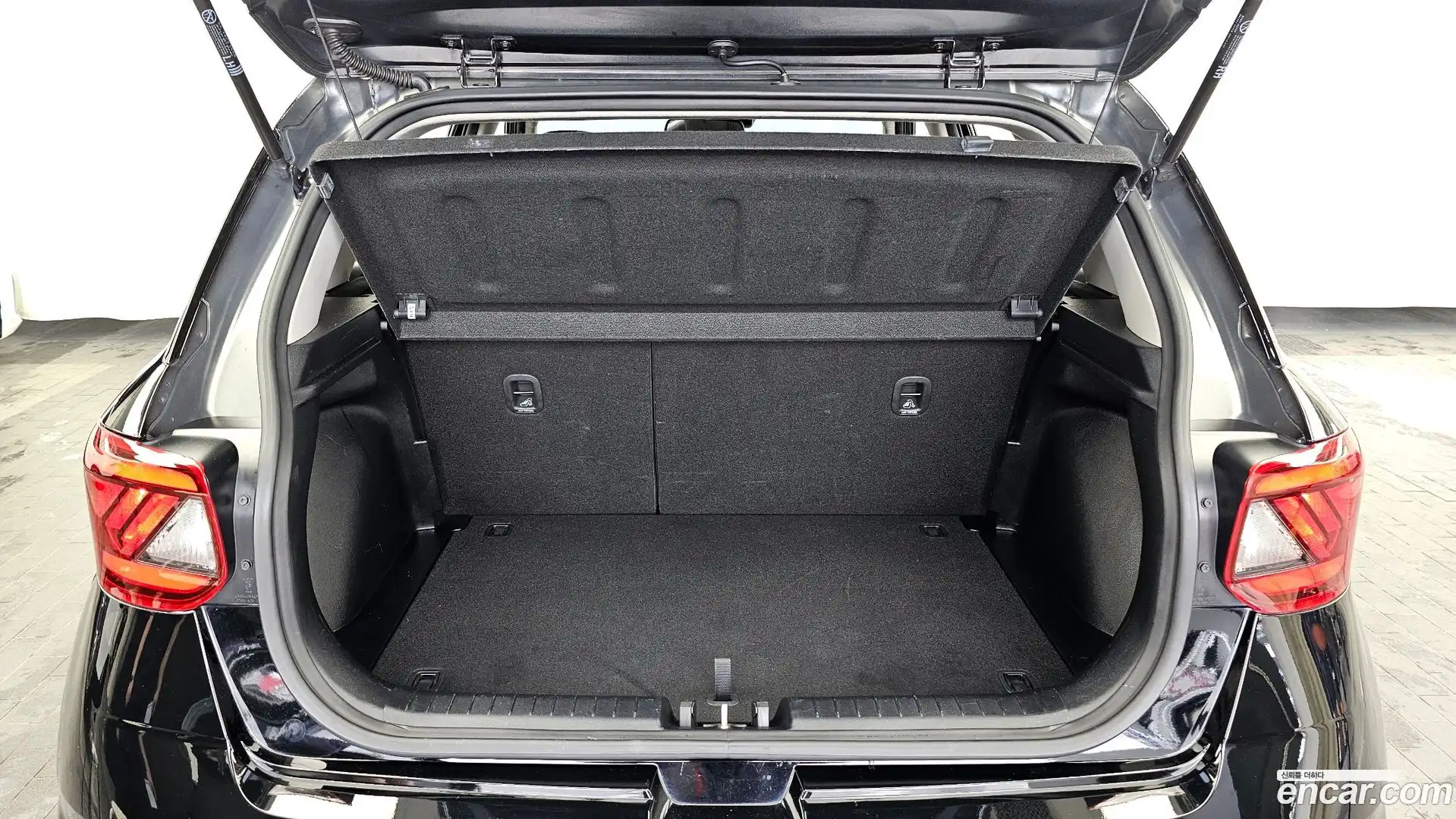 Venue Hyundai 2019.10-OPTION-024