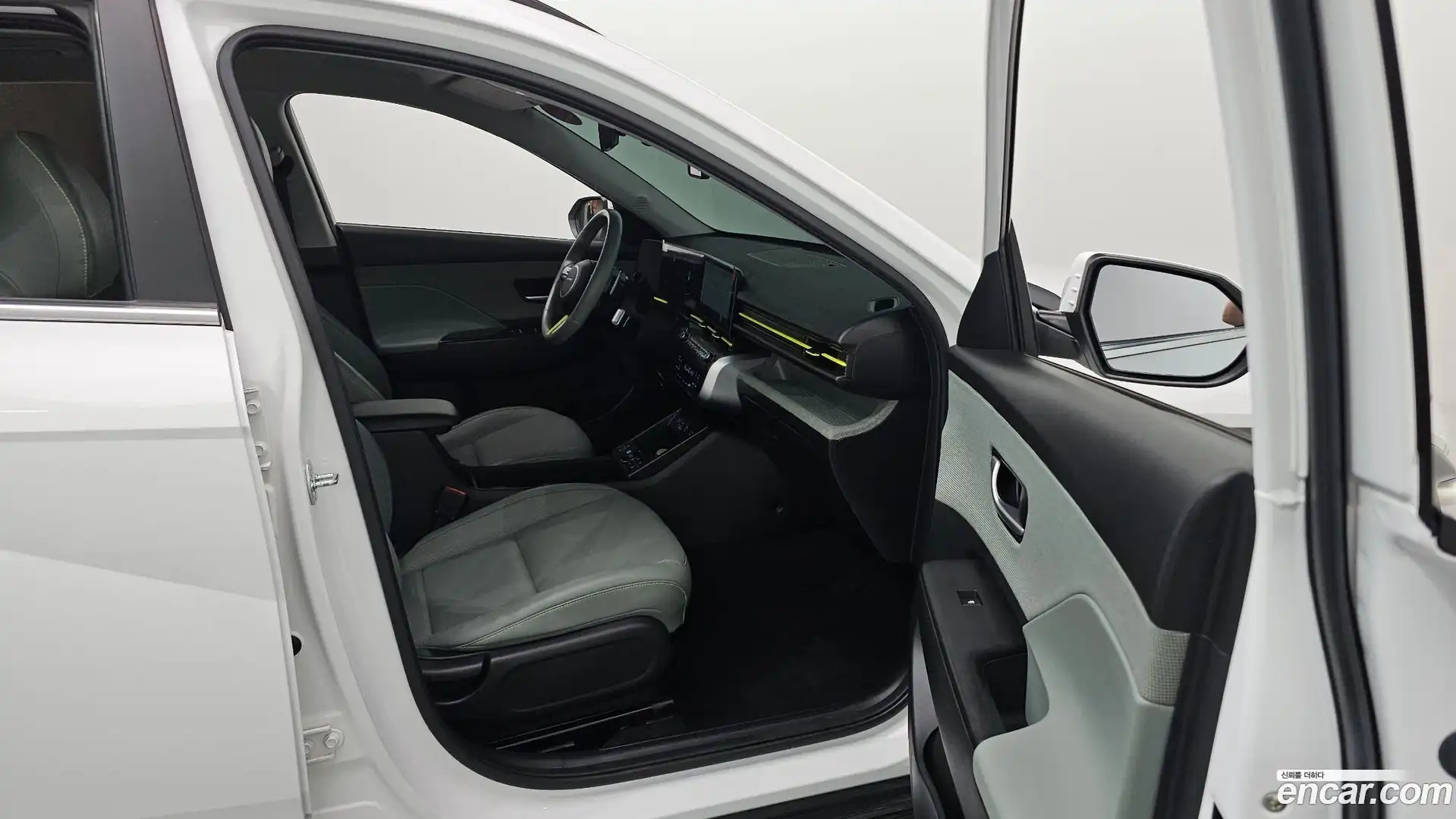 Kona Hyundai 2023.8-OPTION-022