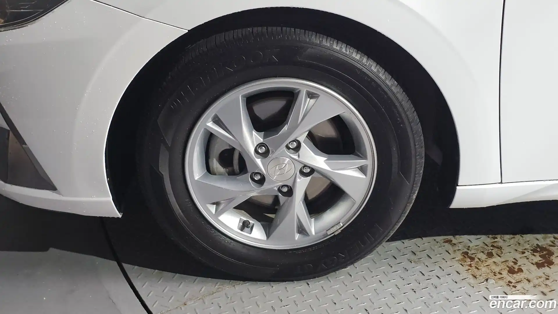 AVANTE Hyundai 2021.1-OUTER-005