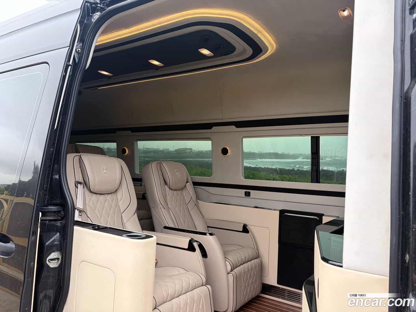 Sprinter Mercedes-Benz 2019.11-INNER-007