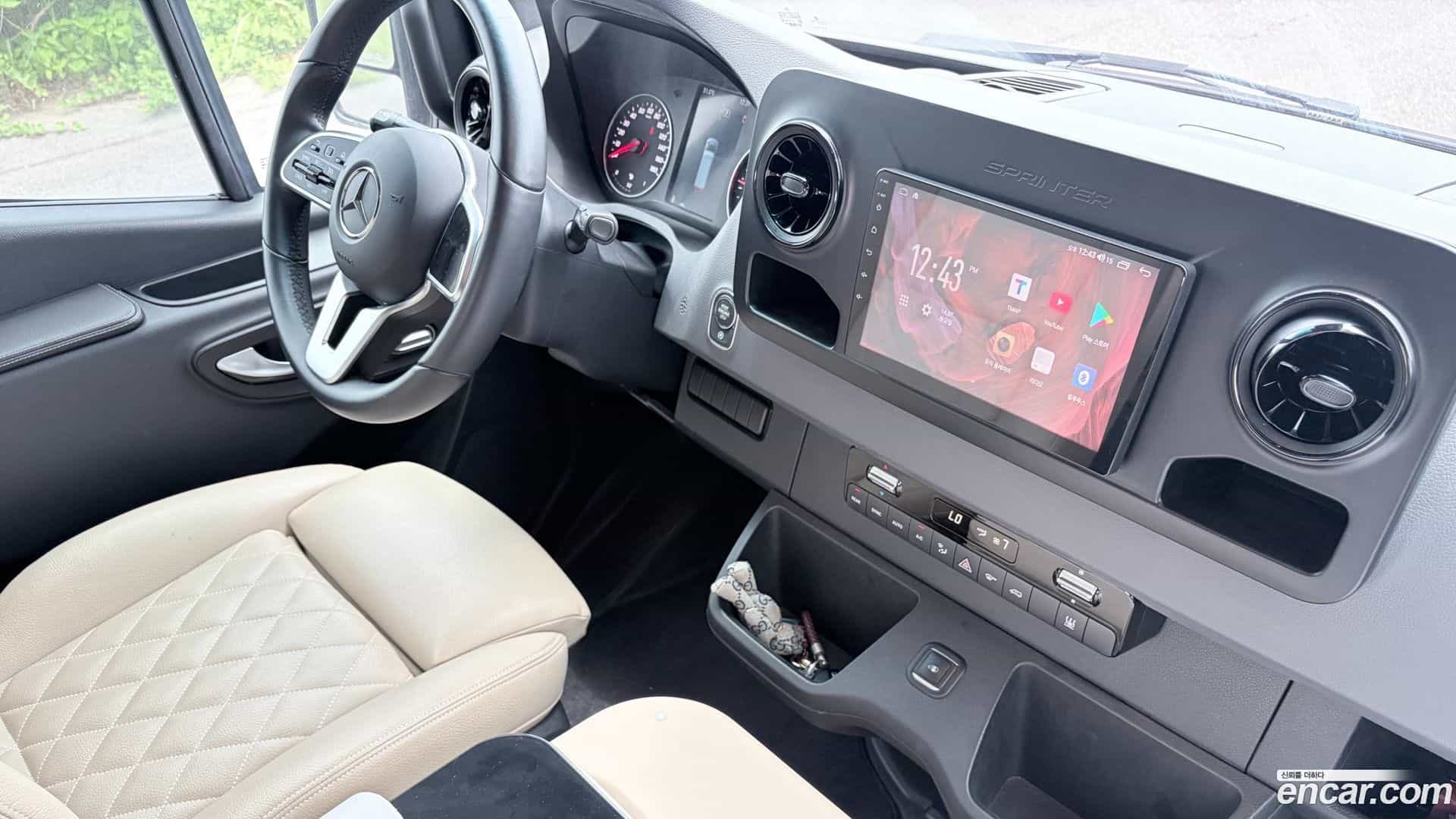 Sprinter Mercedes-Benz 2019.11-INNER-009