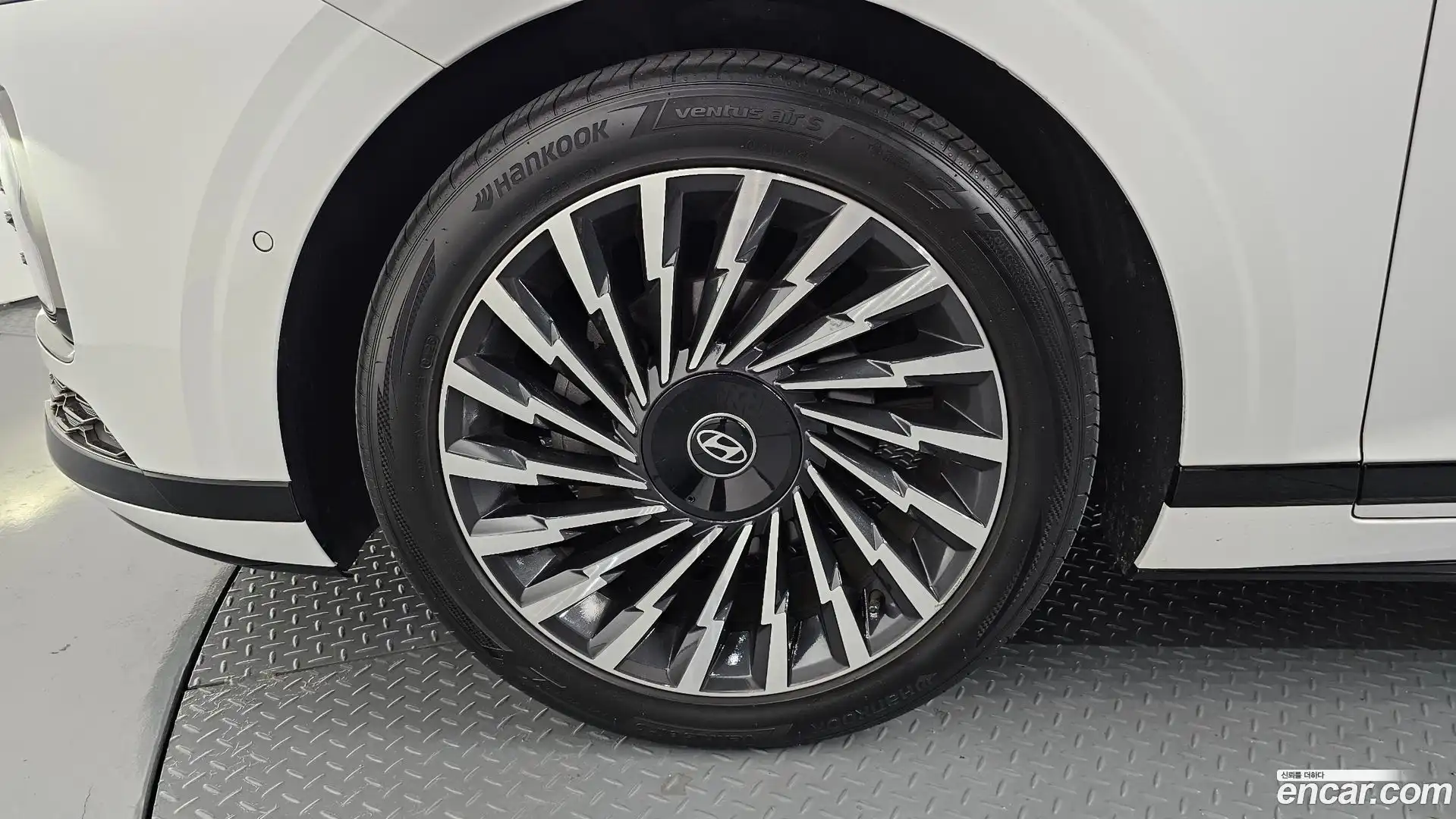 Grandeur Hyundai 2024.6-OUTER-005