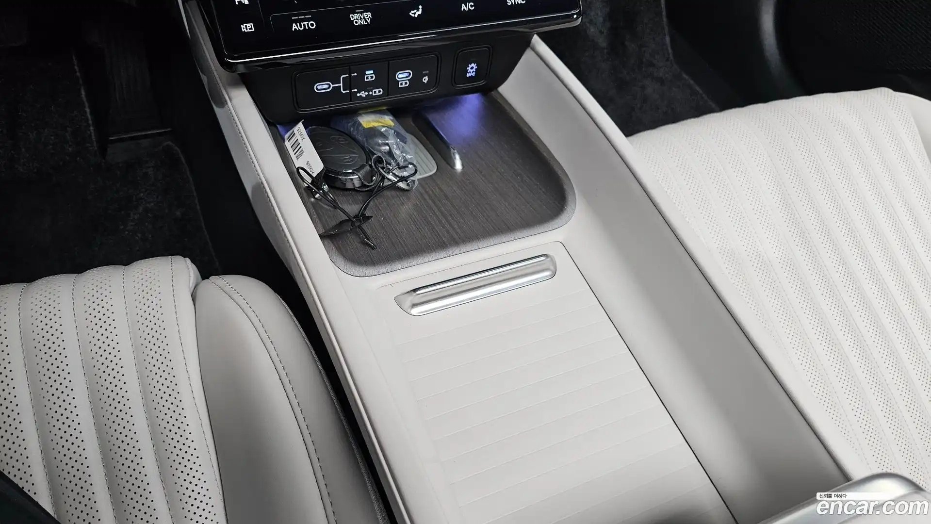 Grandeur Hyundai 2024.6-OPTION-020